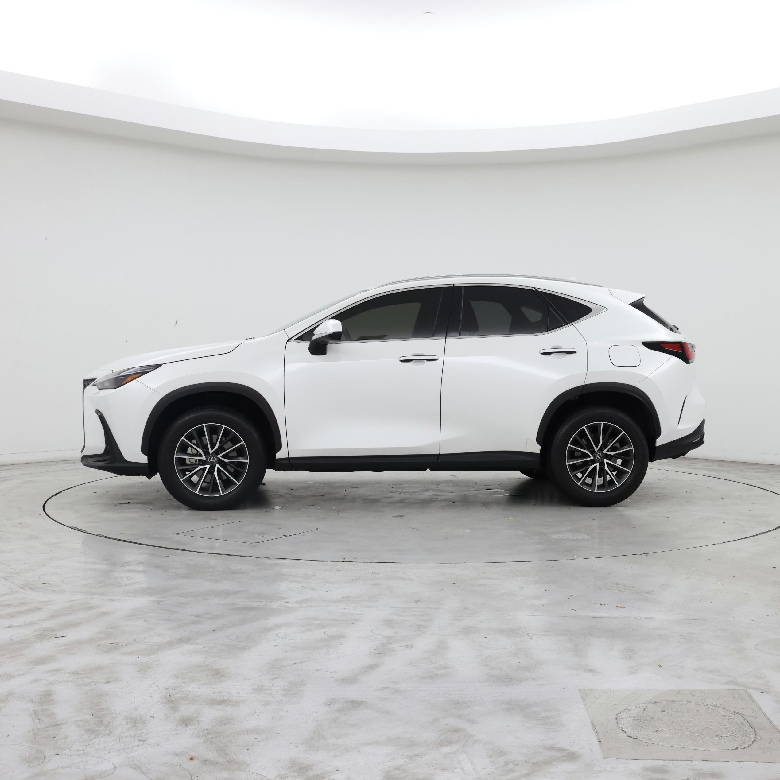 Thumbnail: 2024 Lexus NX - 3