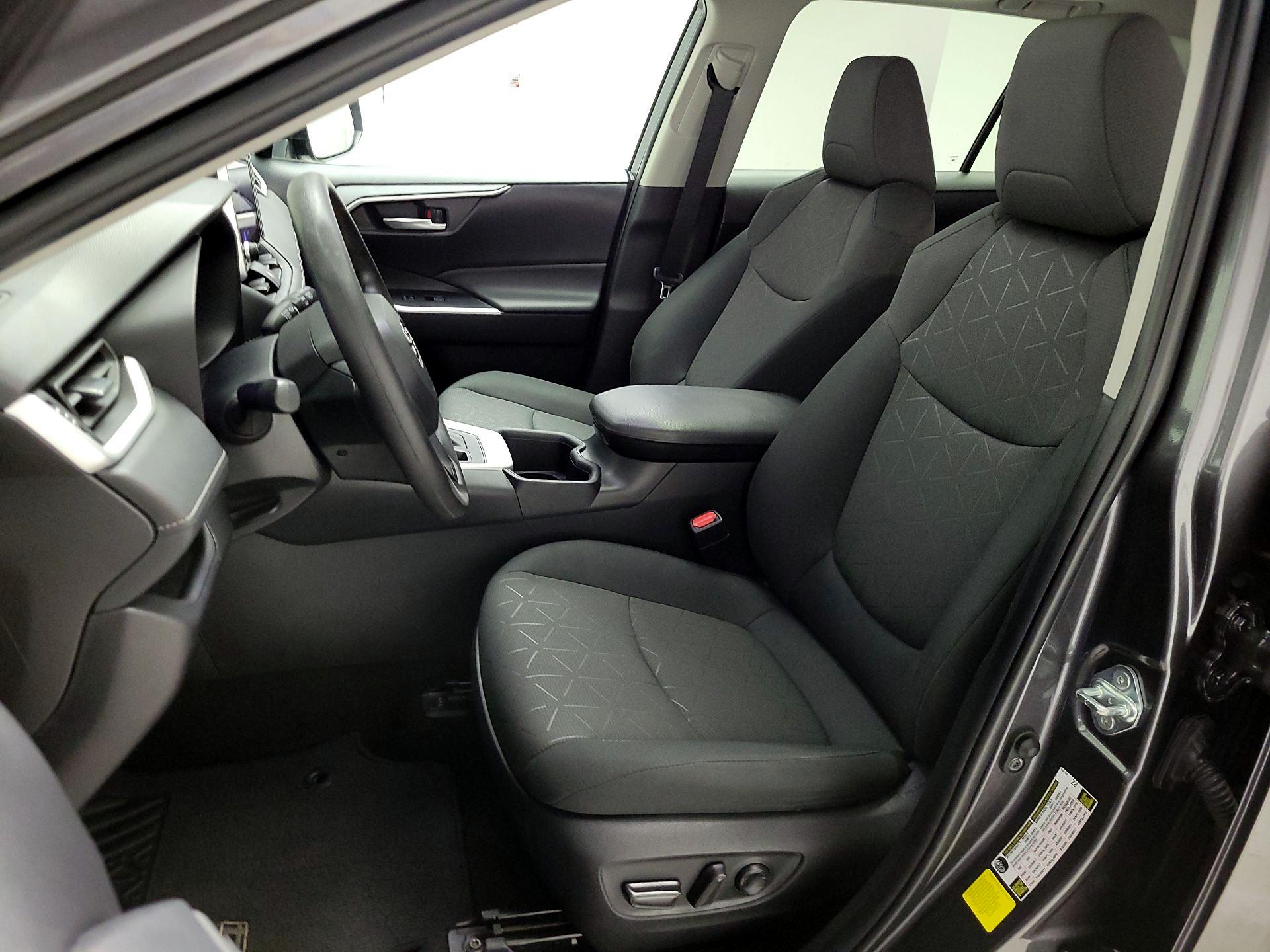 Thumbnail: 2024 Toyota RAV4 - 11