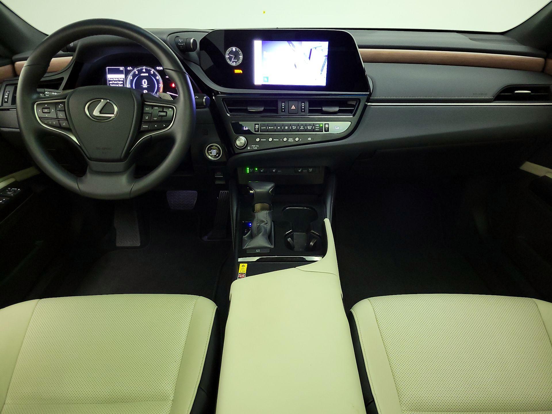 Thumbnail: 2025 Lexus ES - 9