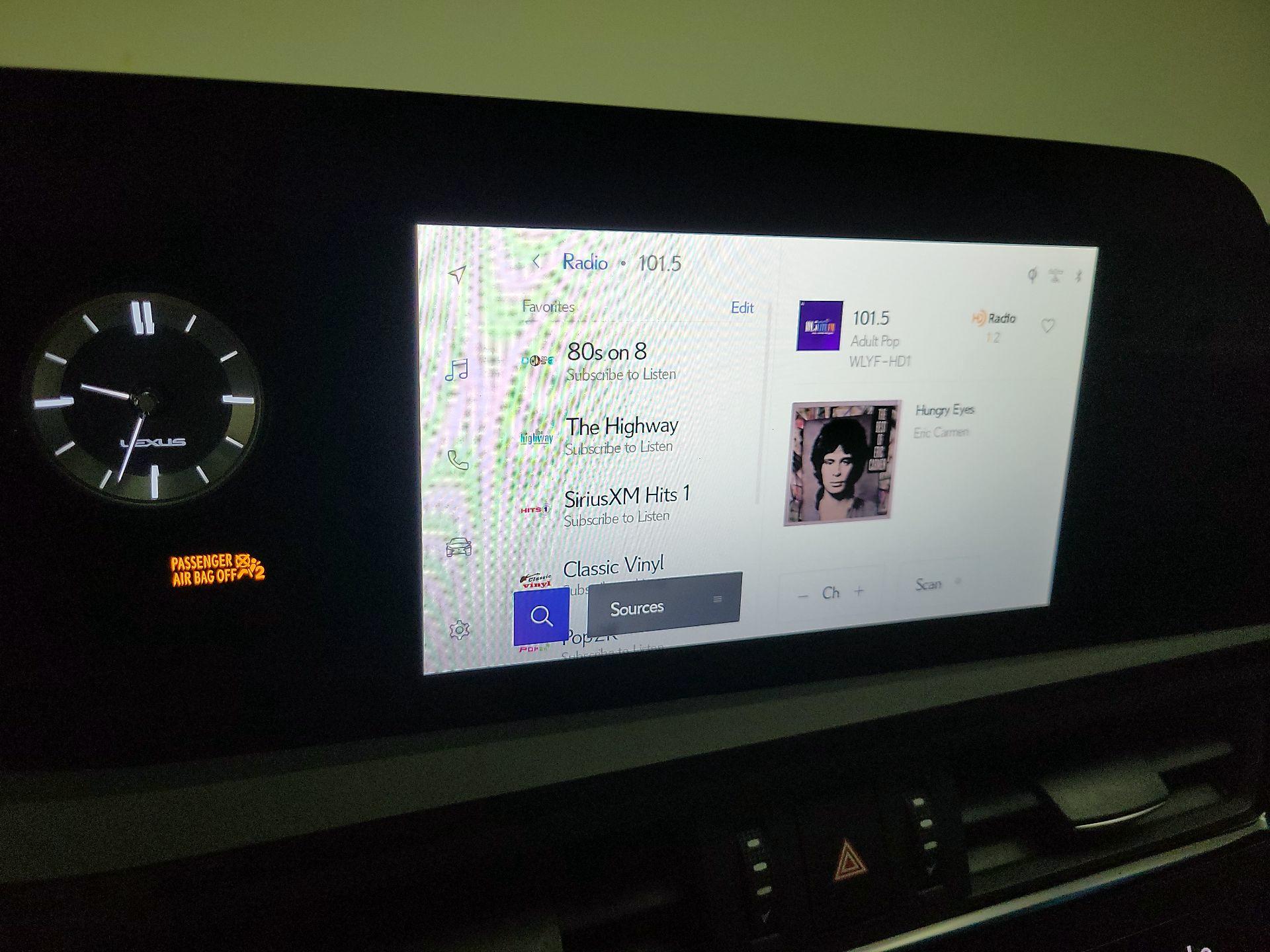 Thumbnail: 2025 Lexus ES - 16