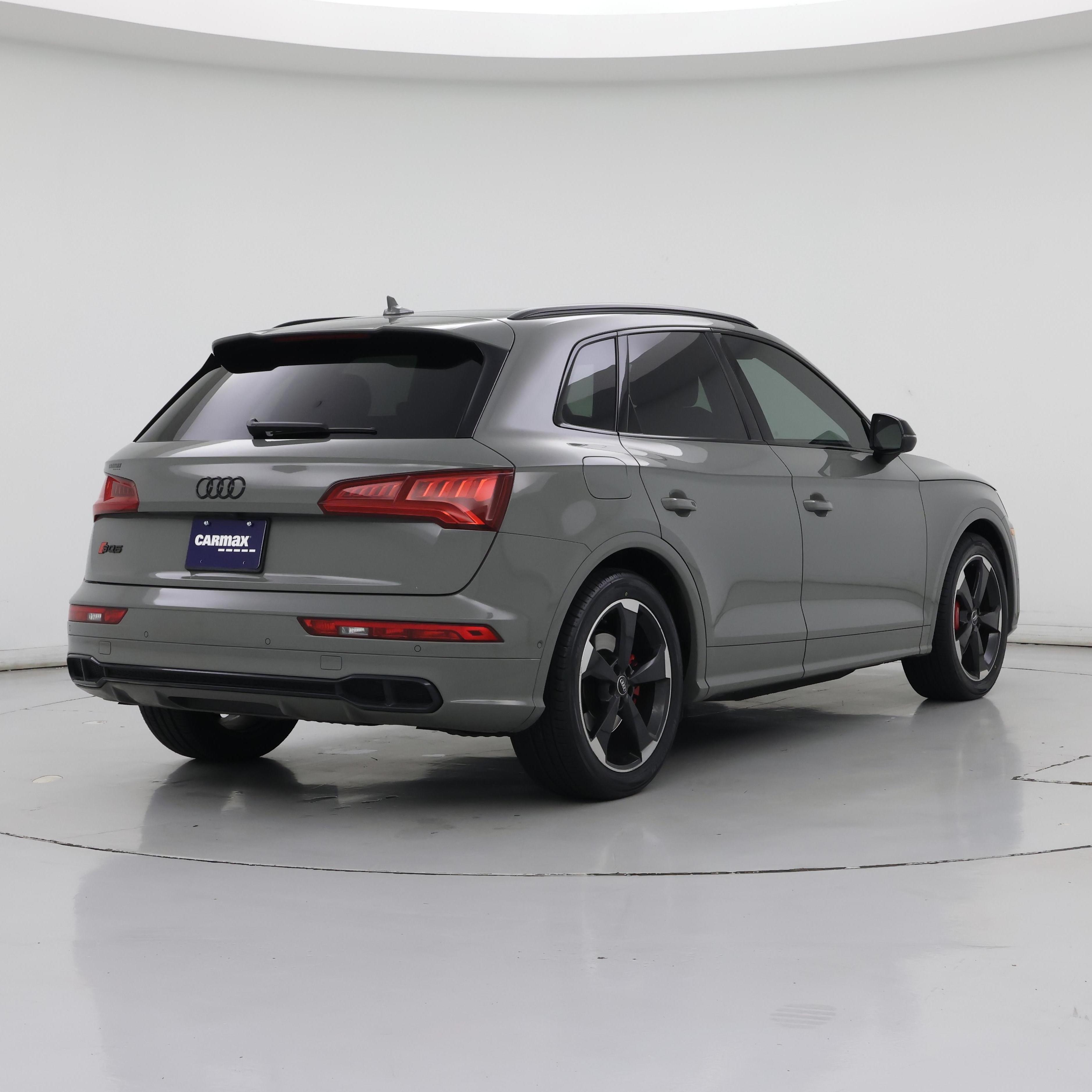 Thumbnail: 2020 Audi SQ5 - 8
