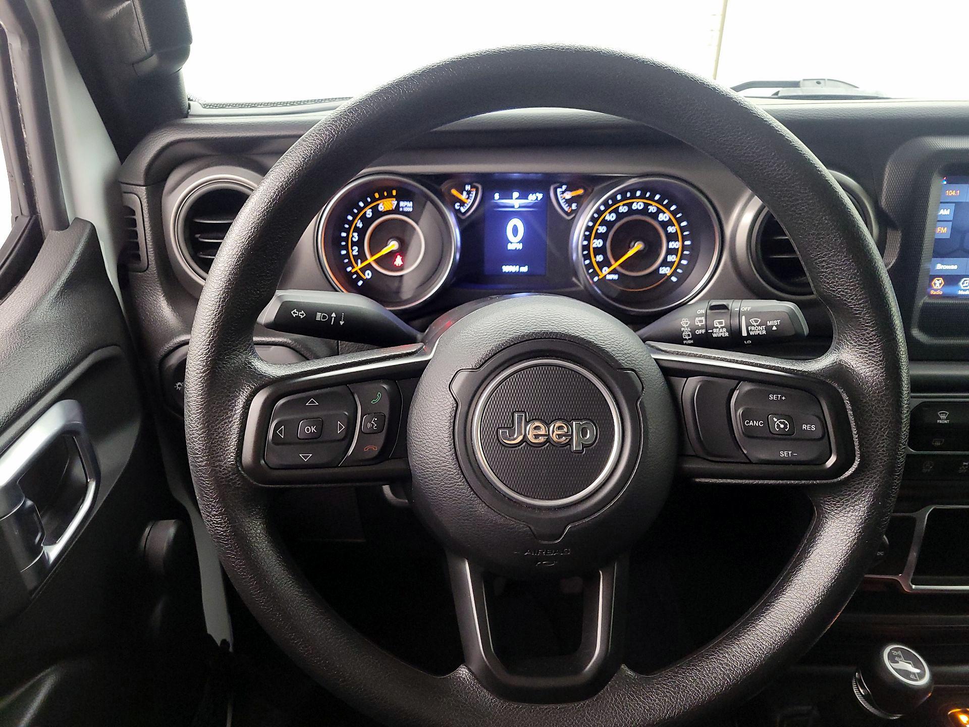 Thumbnail: 2023 Jeep Wrangler - 10