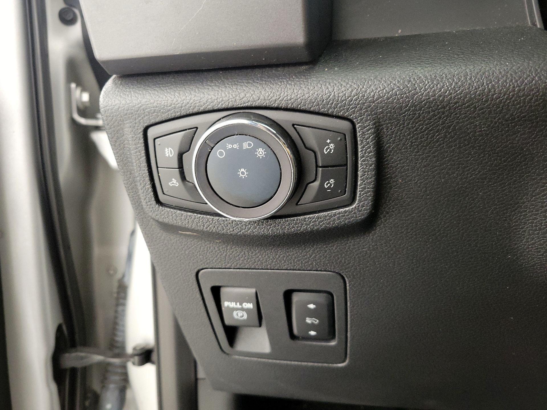 Thumbnail: 2019 Ford F-150 - 13