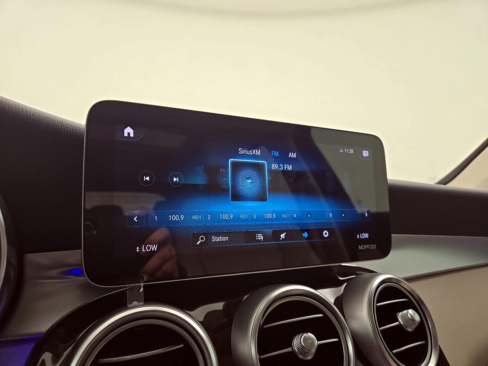 Thumbnail: 2021 Mercedes-Benz GLC - 15