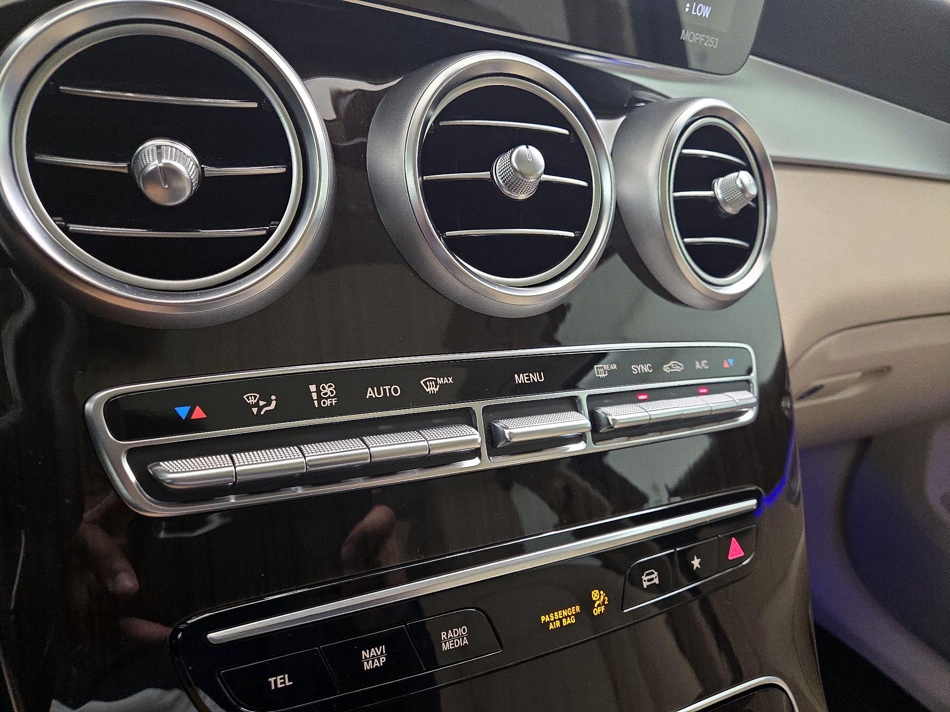 Thumbnail: 2021 Mercedes-Benz GLC - 16