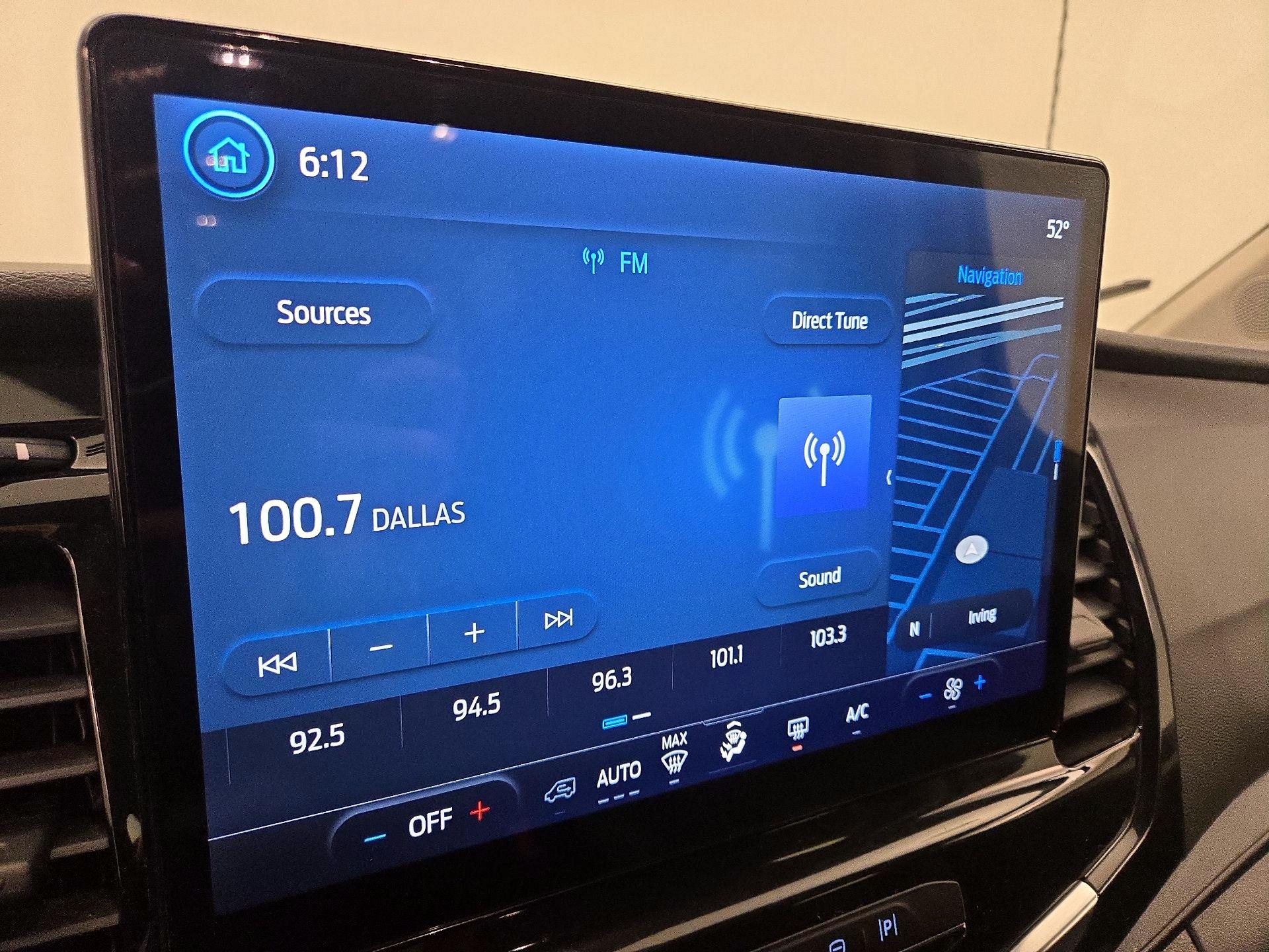 Thumbnail: 2023 Ford Transit Series - 16