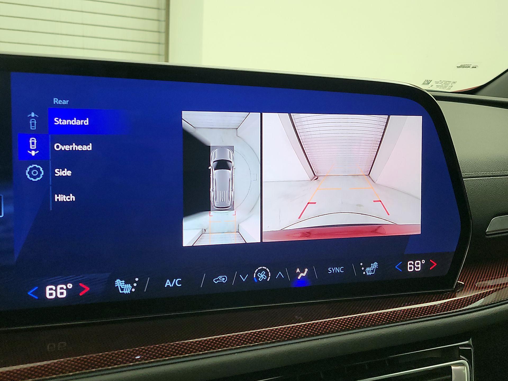 Thumbnail: 2025 Chevrolet Traverse - 14