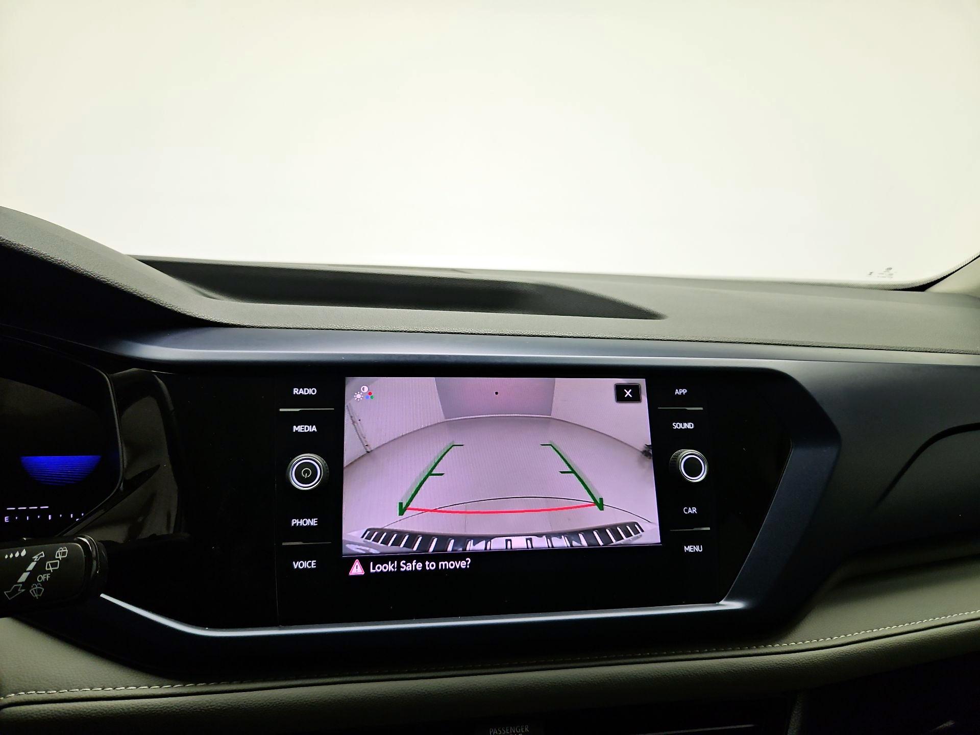 Thumbnail: 2024 Volkswagen Taos - 13