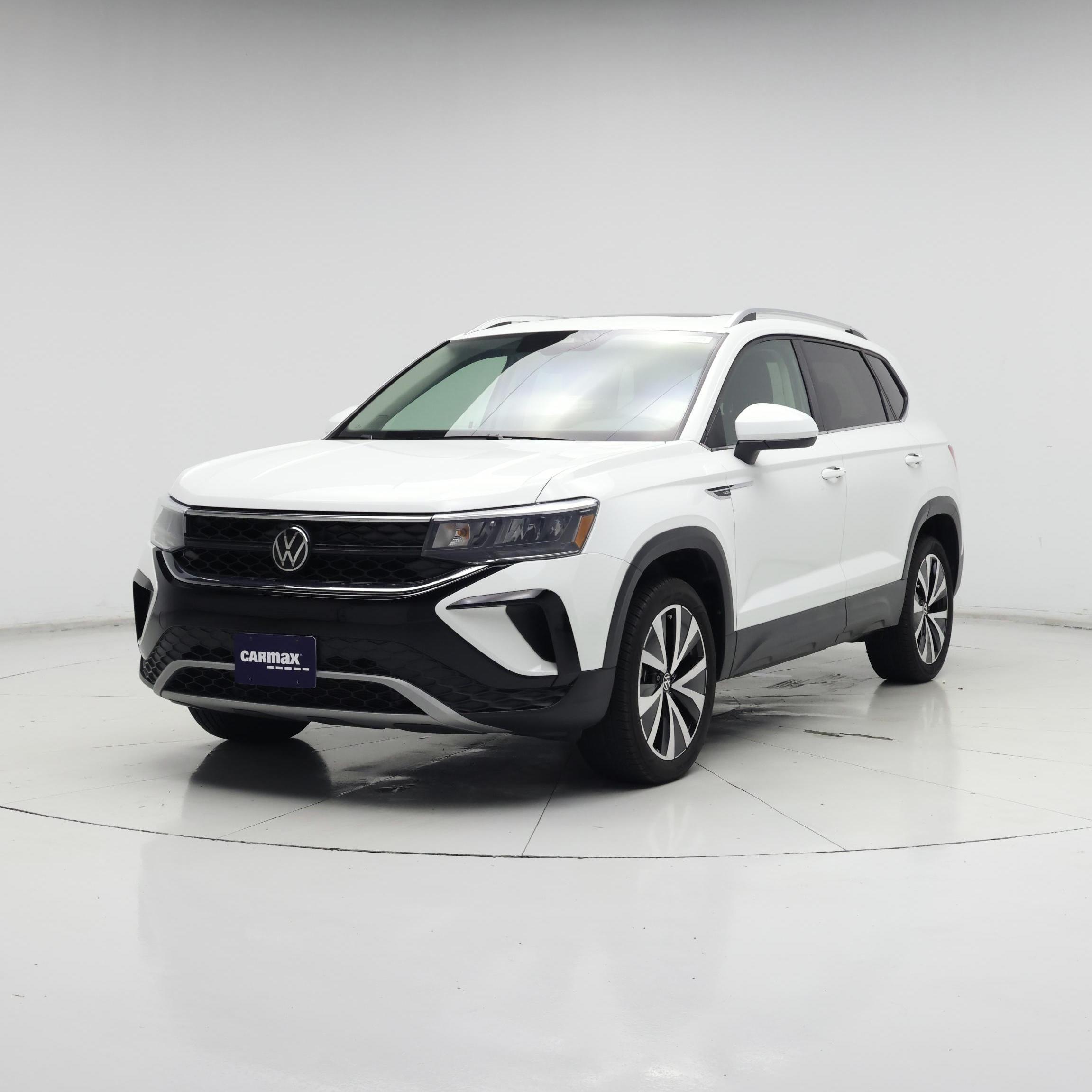 Thumbnail: 2024 Volkswagen Taos - 4