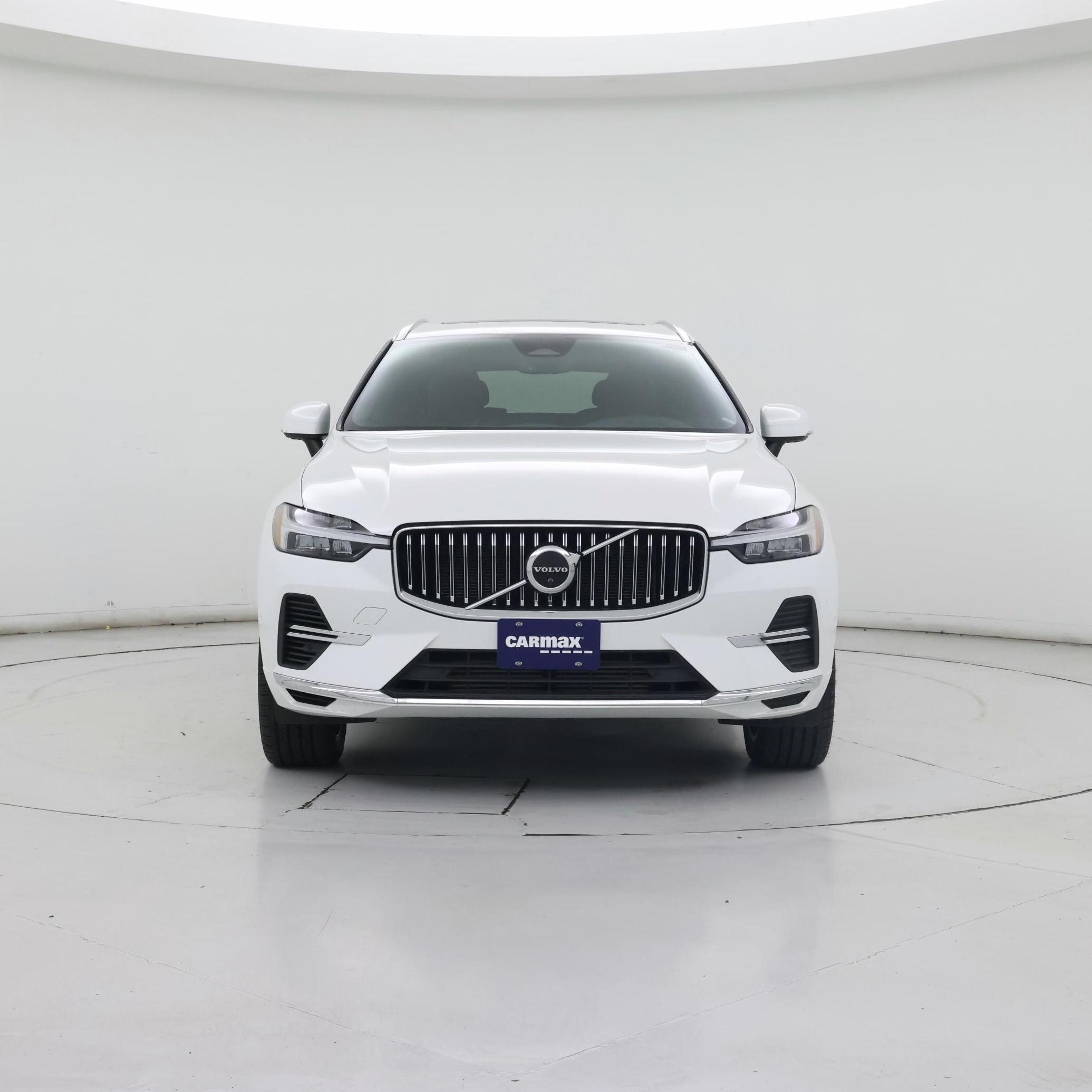 Thumbnail: 2023 Volvo XC60 - 5