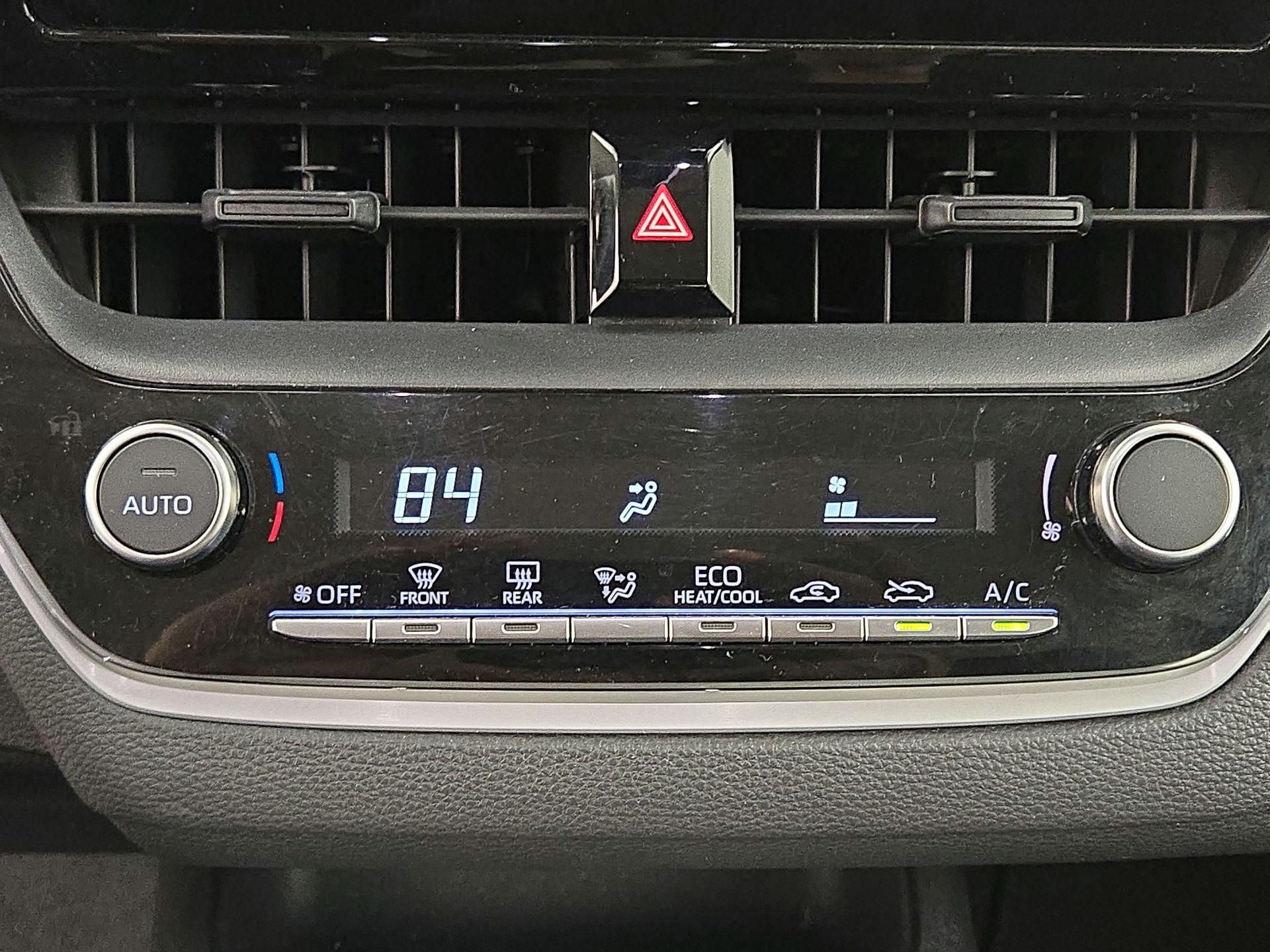 Thumbnail: 2024 Toyota Corolla - 16