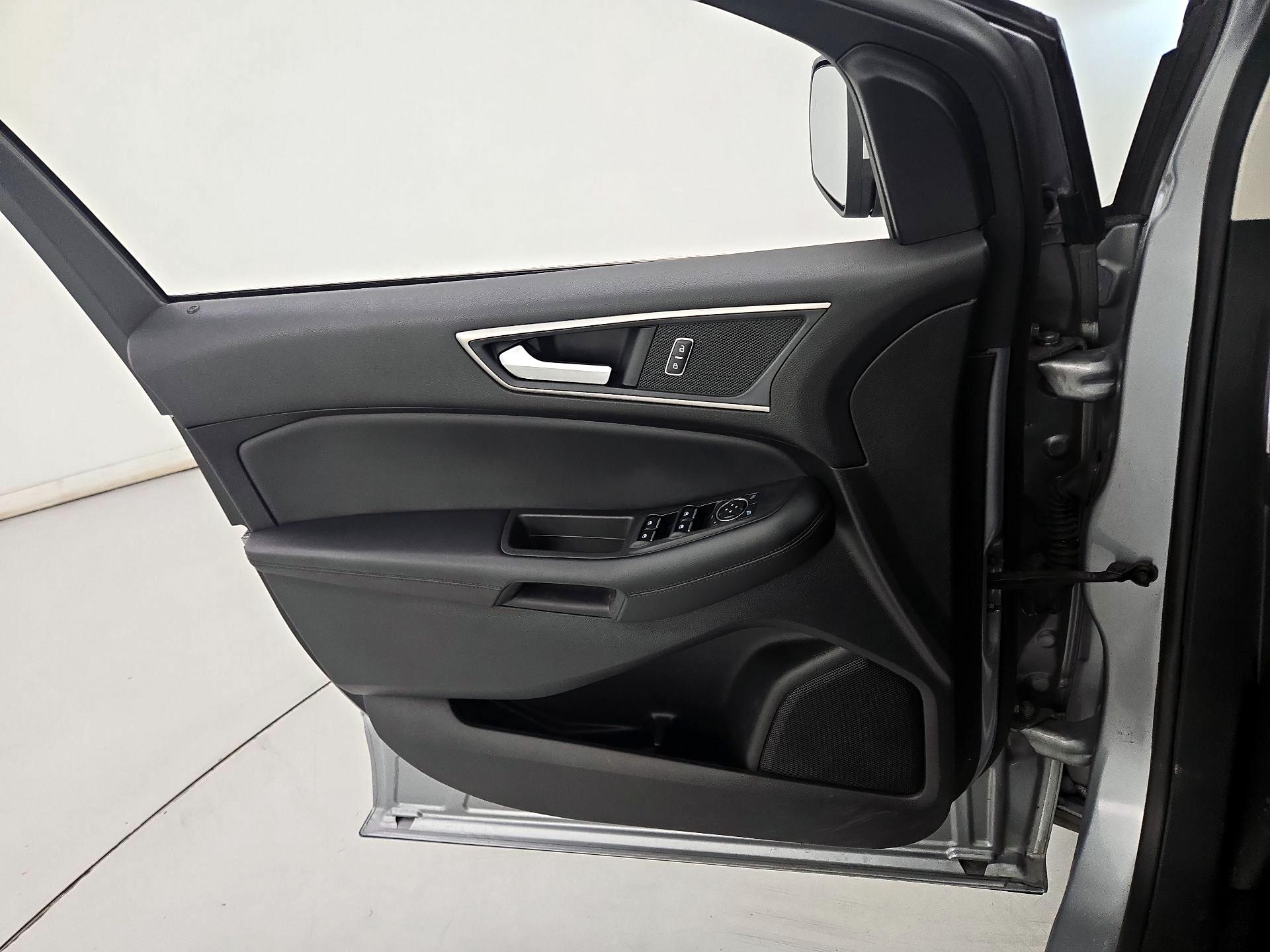 Thumbnail: 2024 Ford Edge - 12