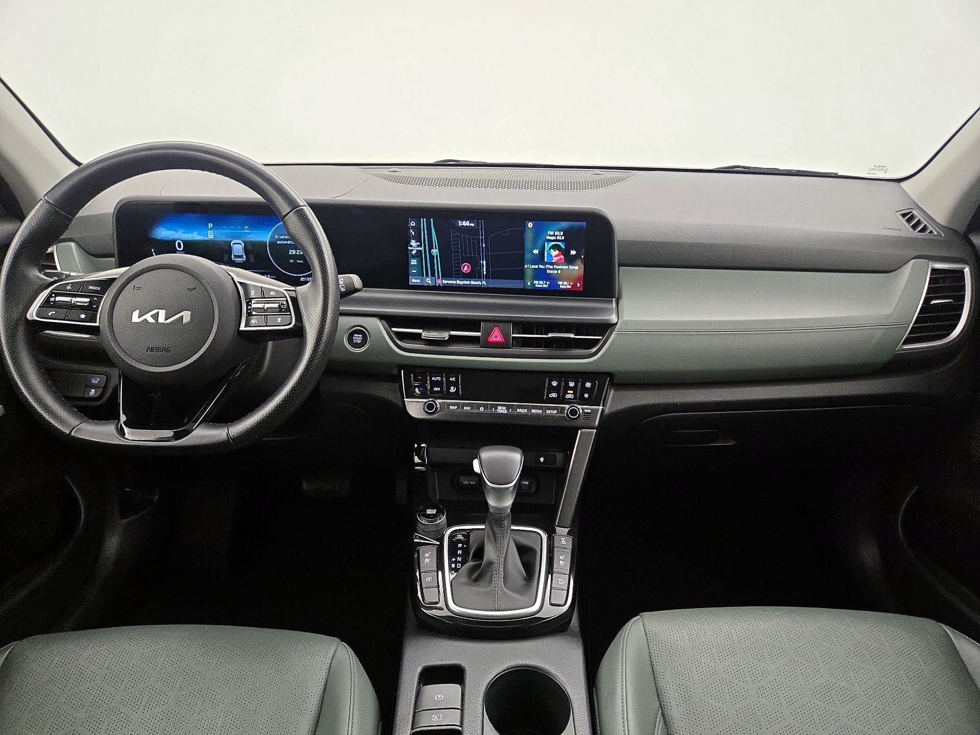 Thumbnail: 2024 Kia Seltos - 9