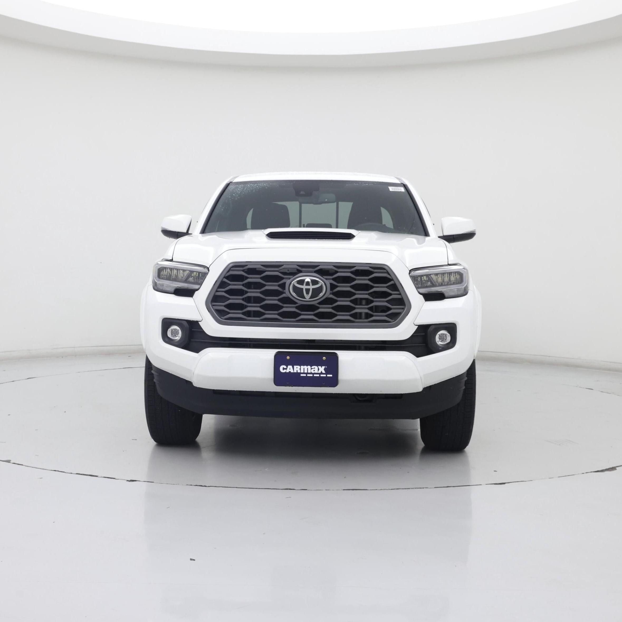 Thumbnail: 2023 Toyota Tacoma - 5