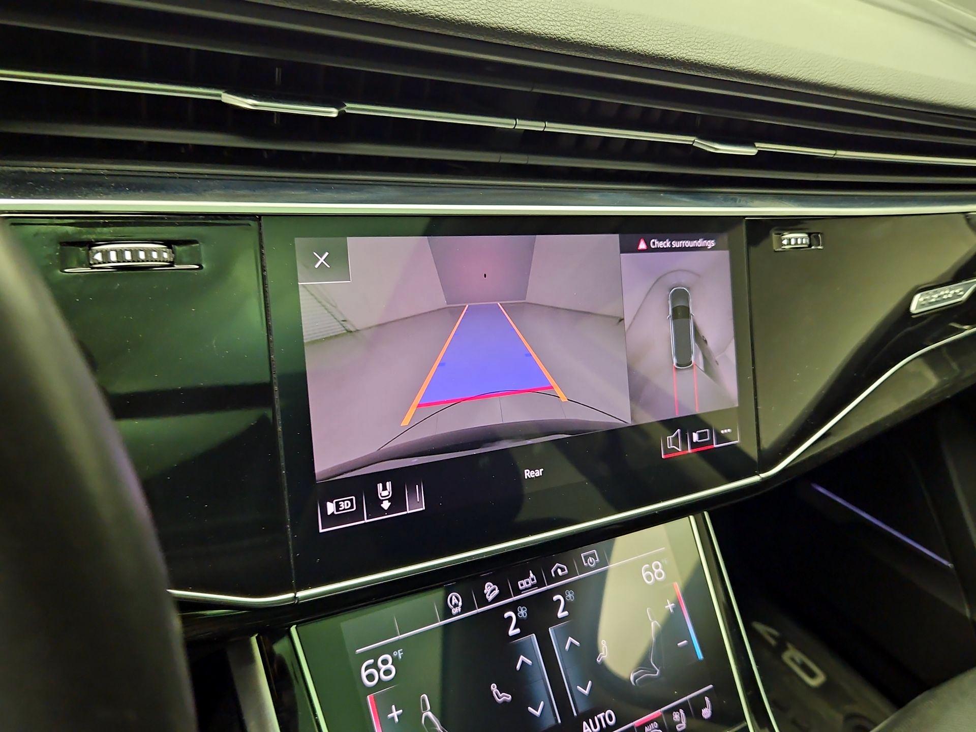 Thumbnail: 2020 Audi Q7 - 15