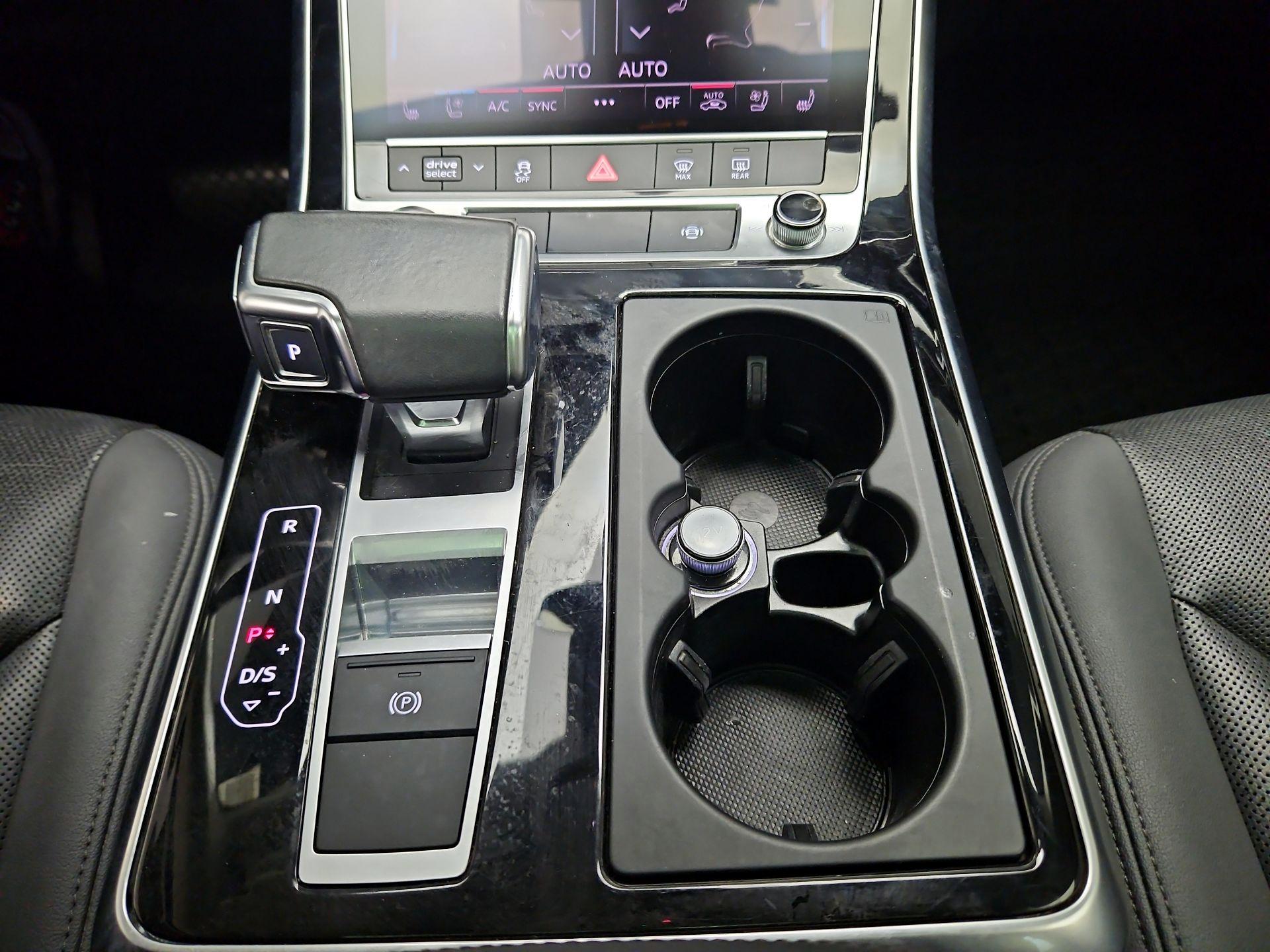 Thumbnail: 2020 Audi Q7 - 18