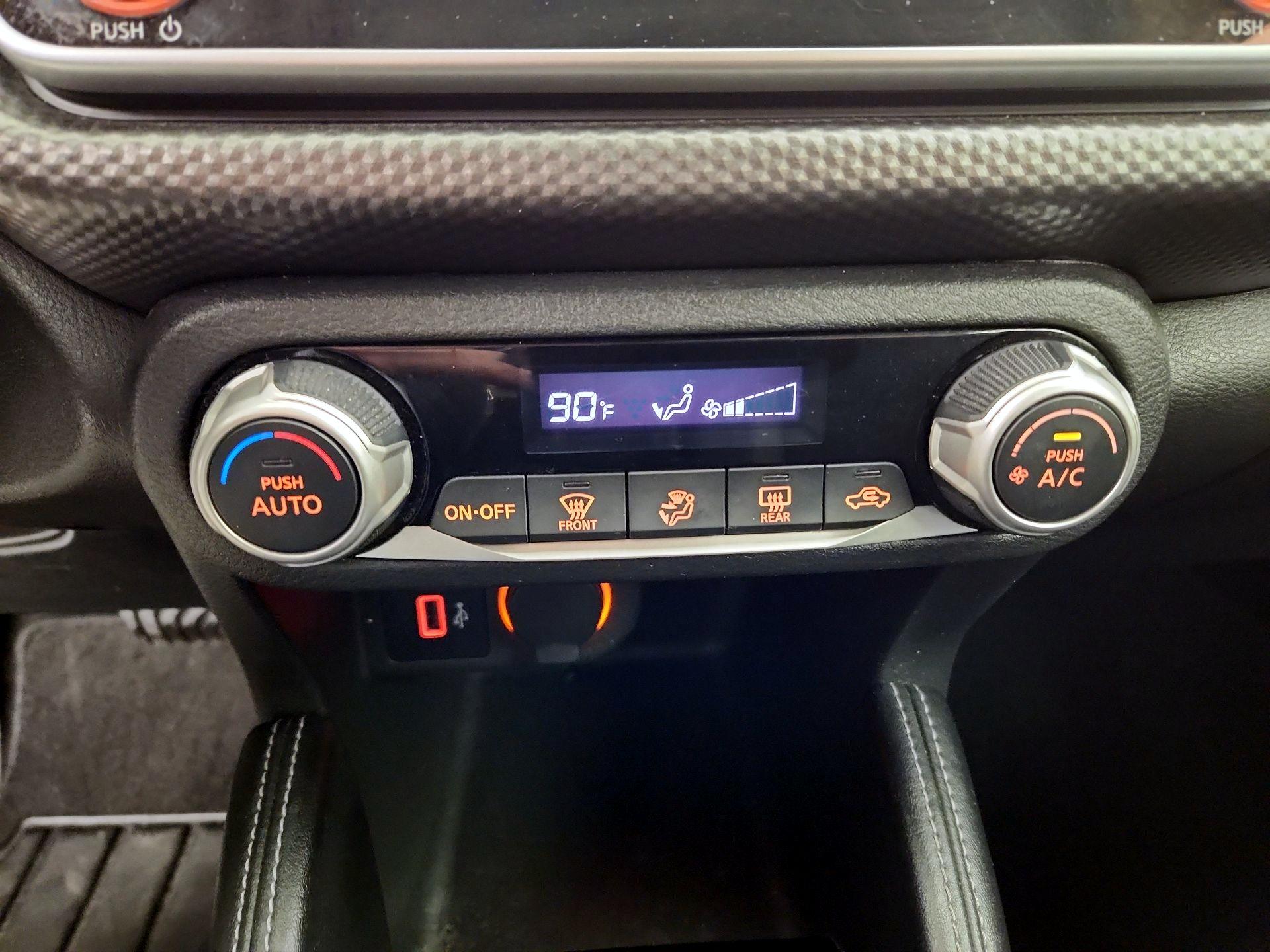 Thumbnail: 2020 Nissan Kicks - 16