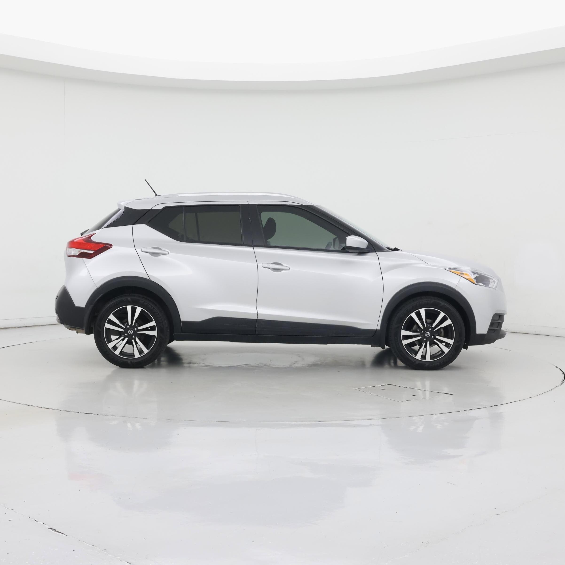 Thumbnail: 2020 Nissan Kicks - 7
