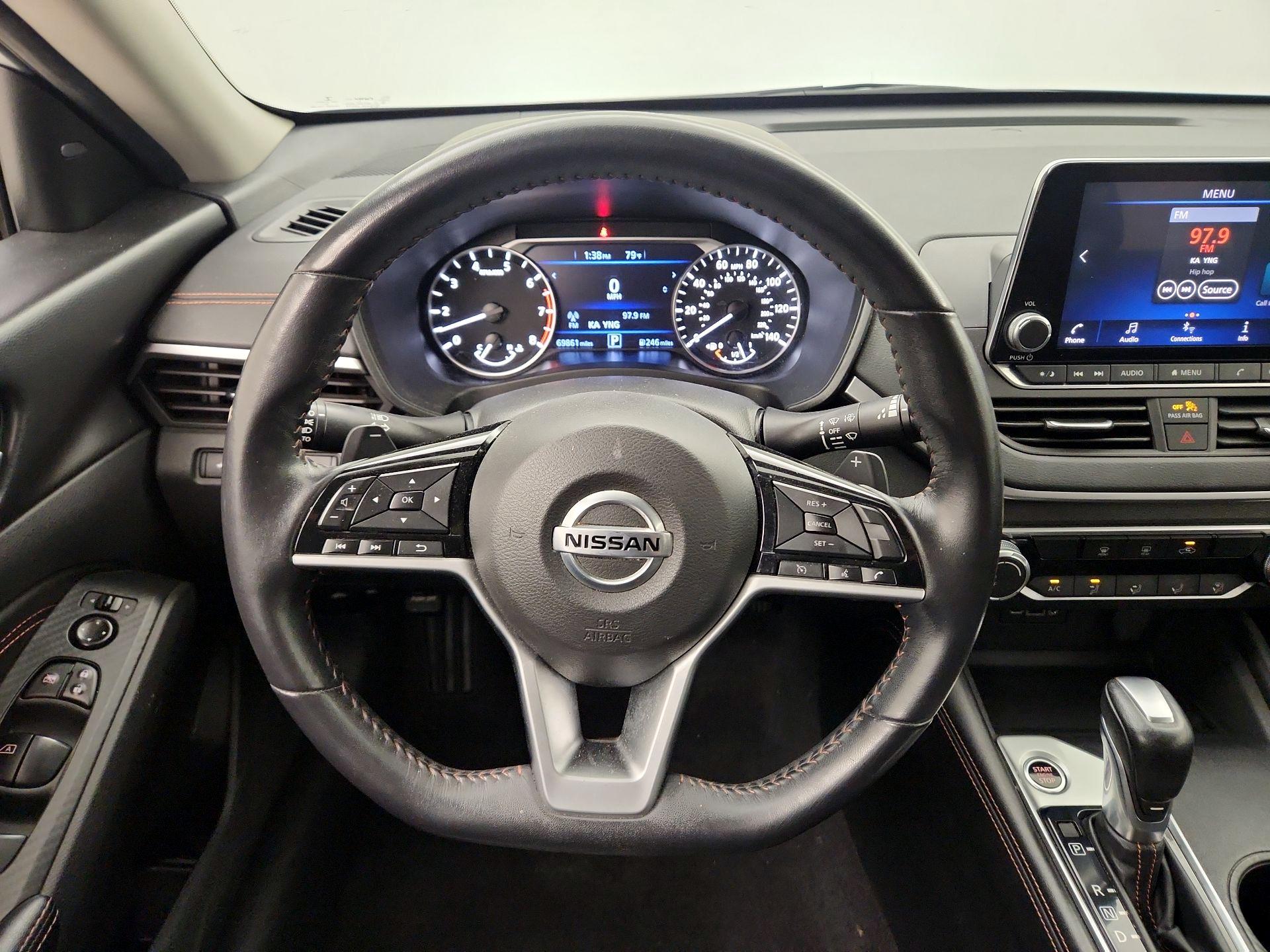 Thumbnail: 2021 Nissan Altima - 10