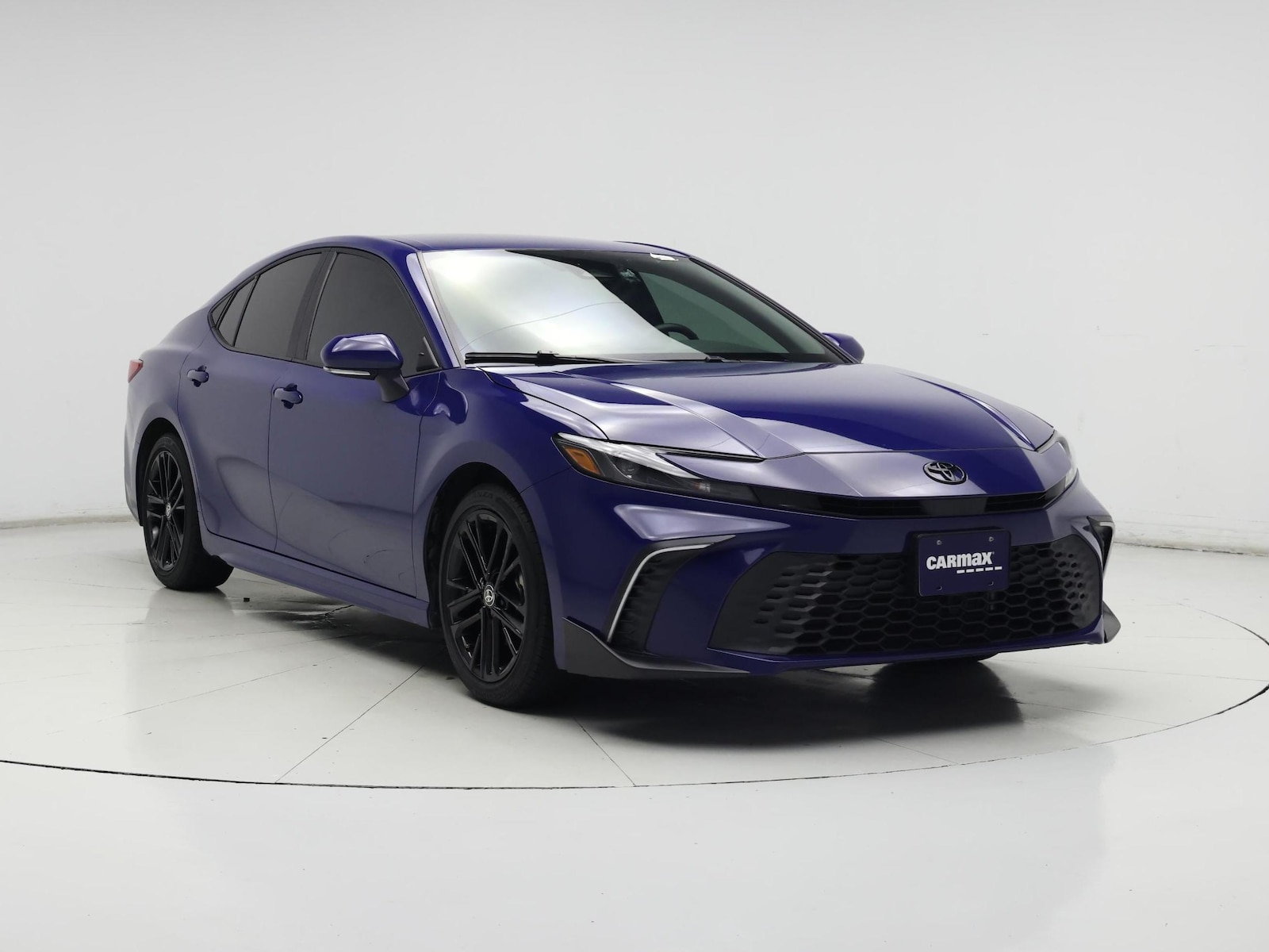 2025 Toyota Camry - Image 2