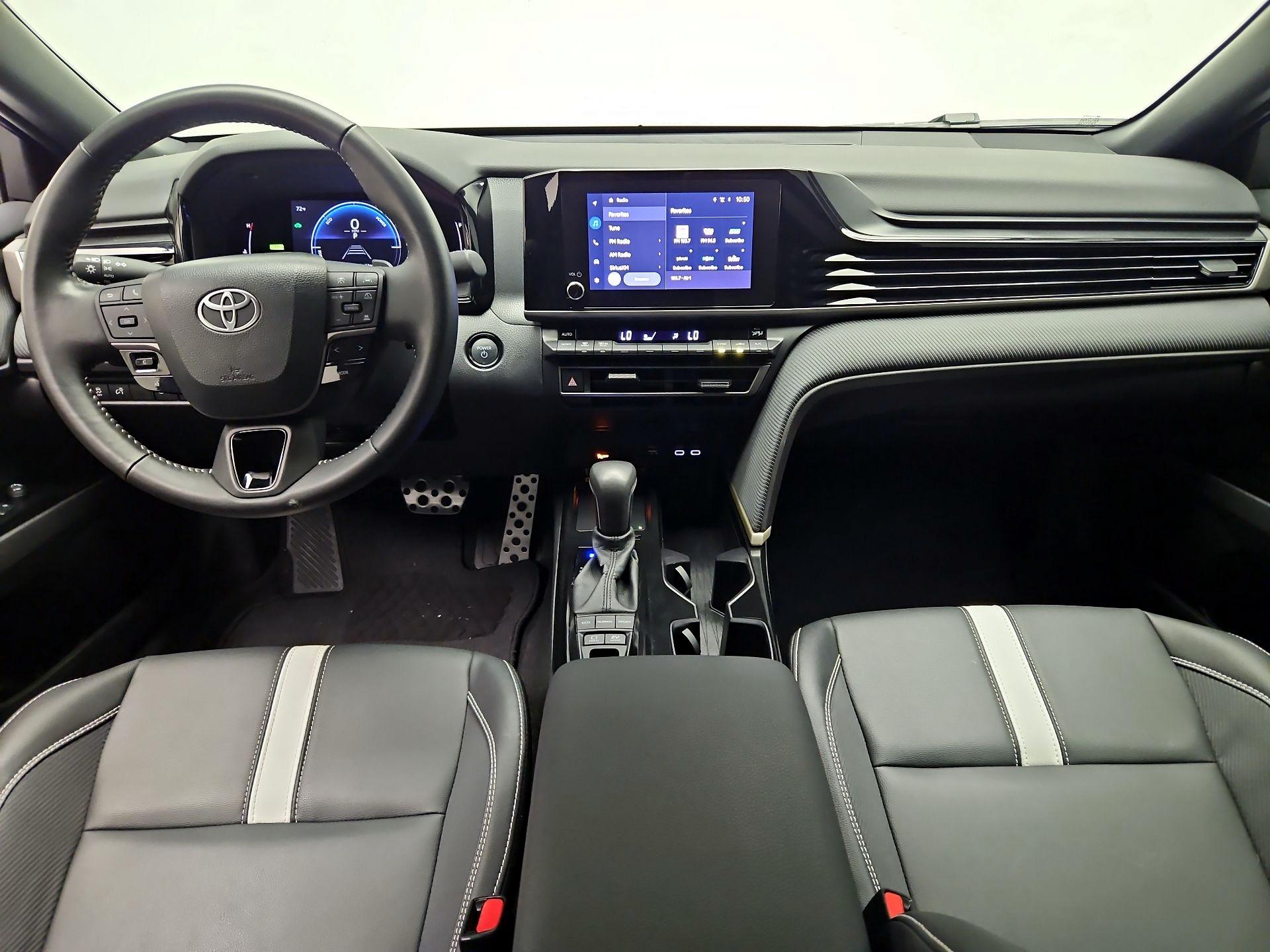 Thumbnail: 2025 Toyota Camry - 9