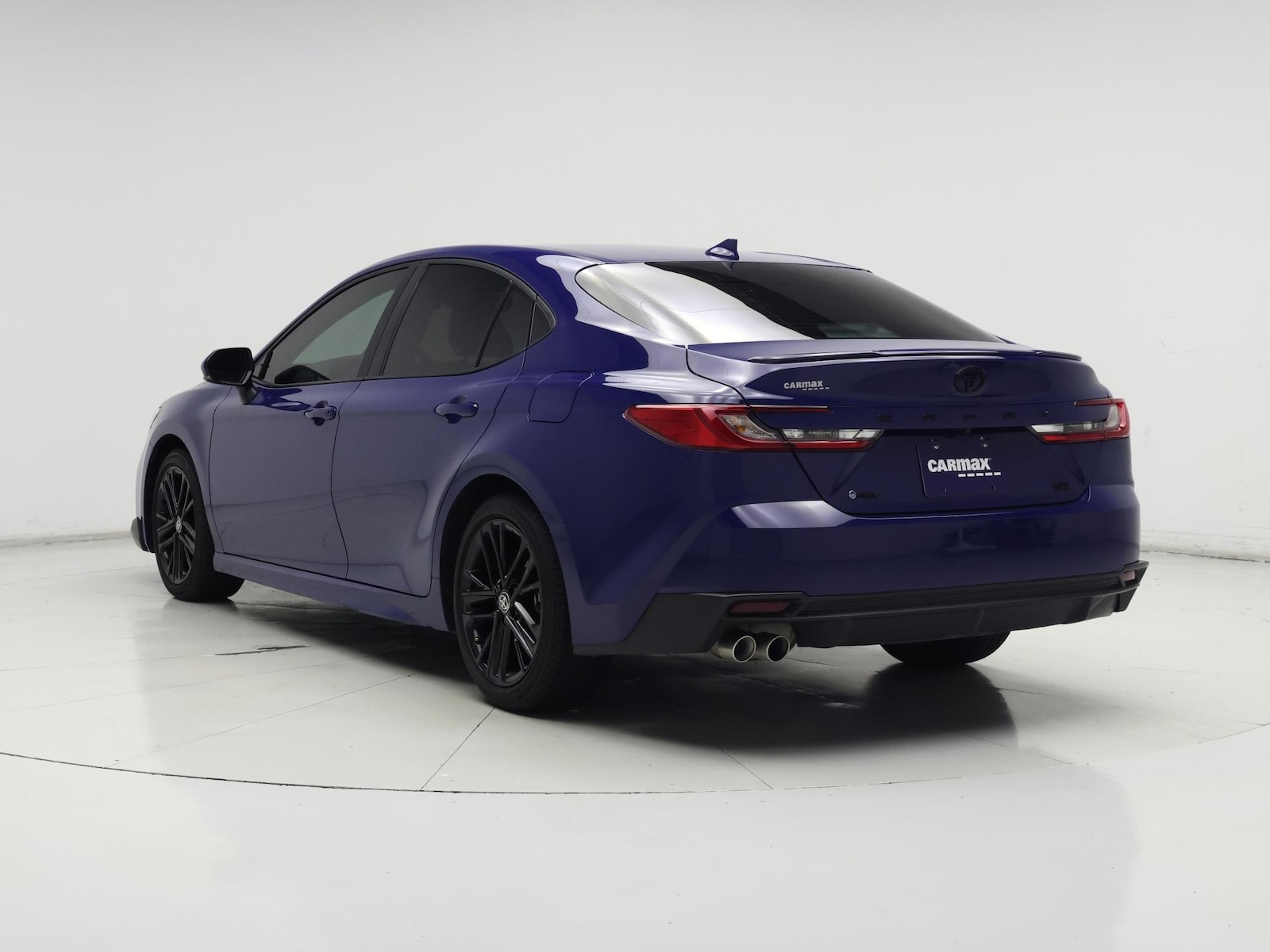 2025 Toyota Camry - Image 3