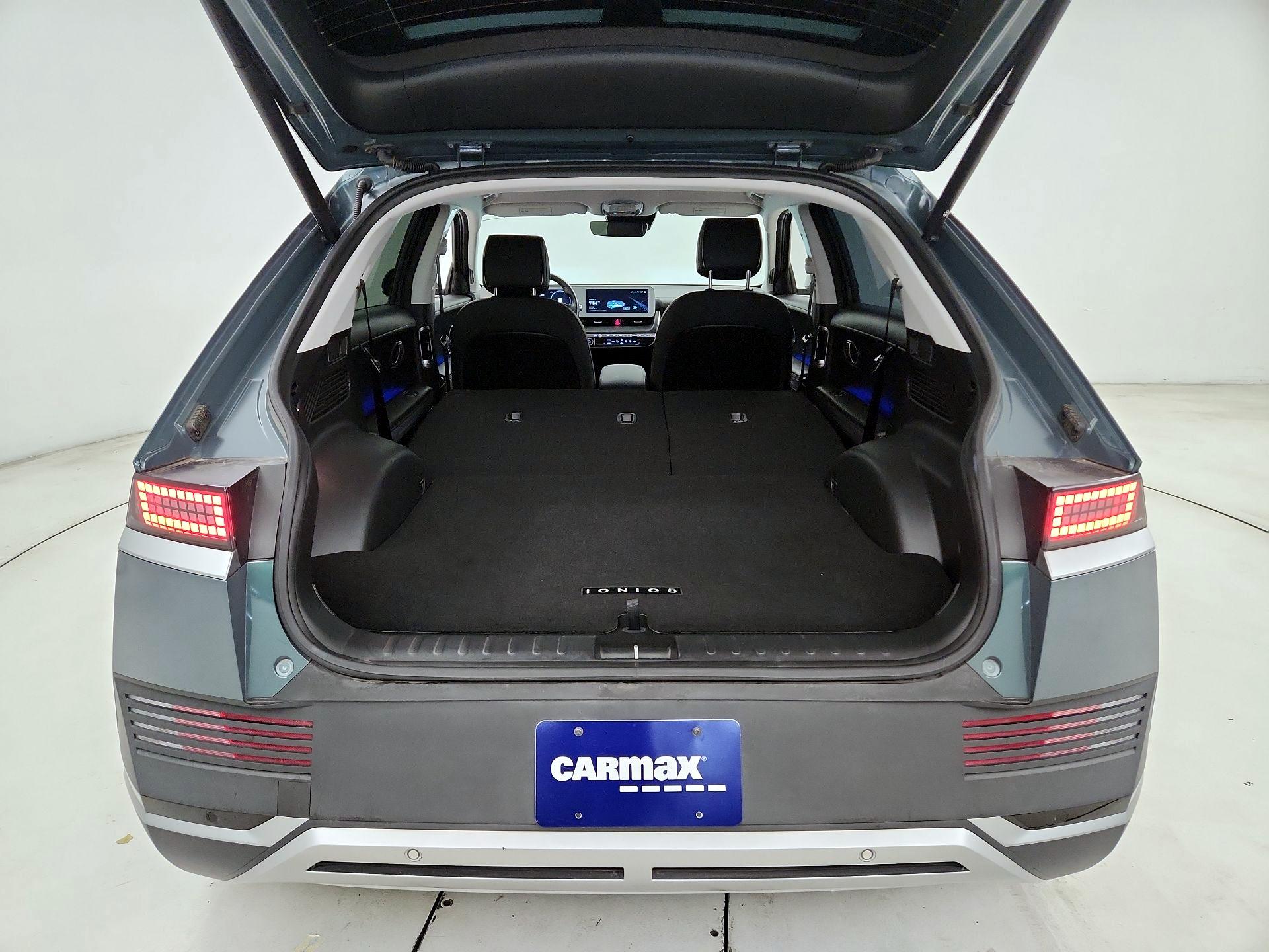 Thumbnail: 2023 Hyundai Ioniq 5 - 16