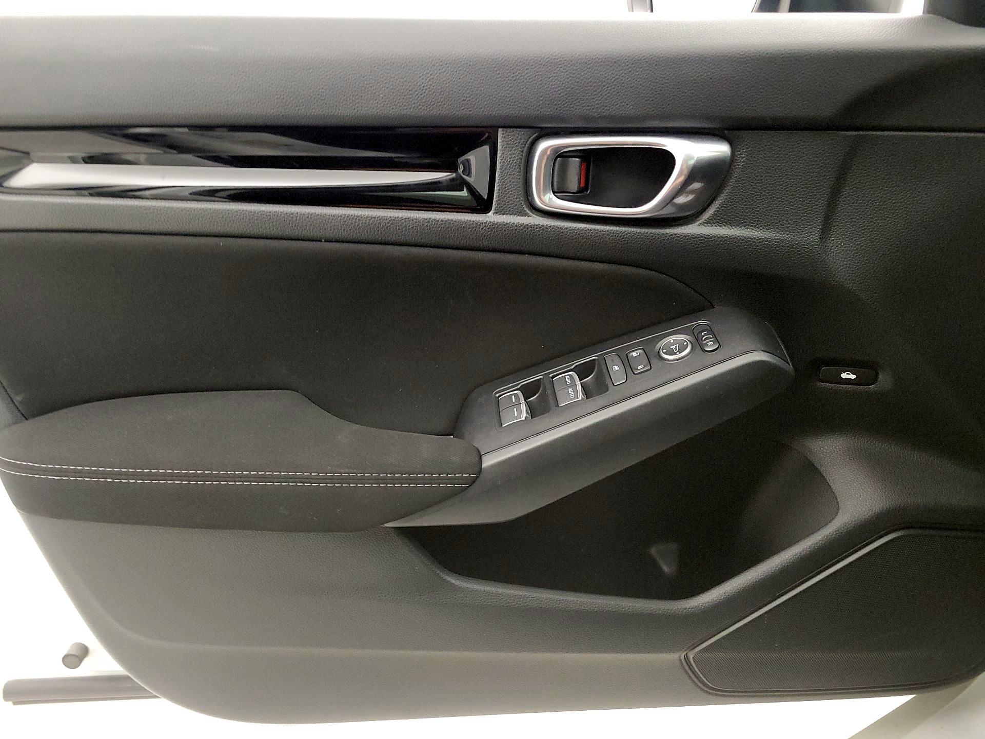 Thumbnail: 2023 Honda Civic - 12