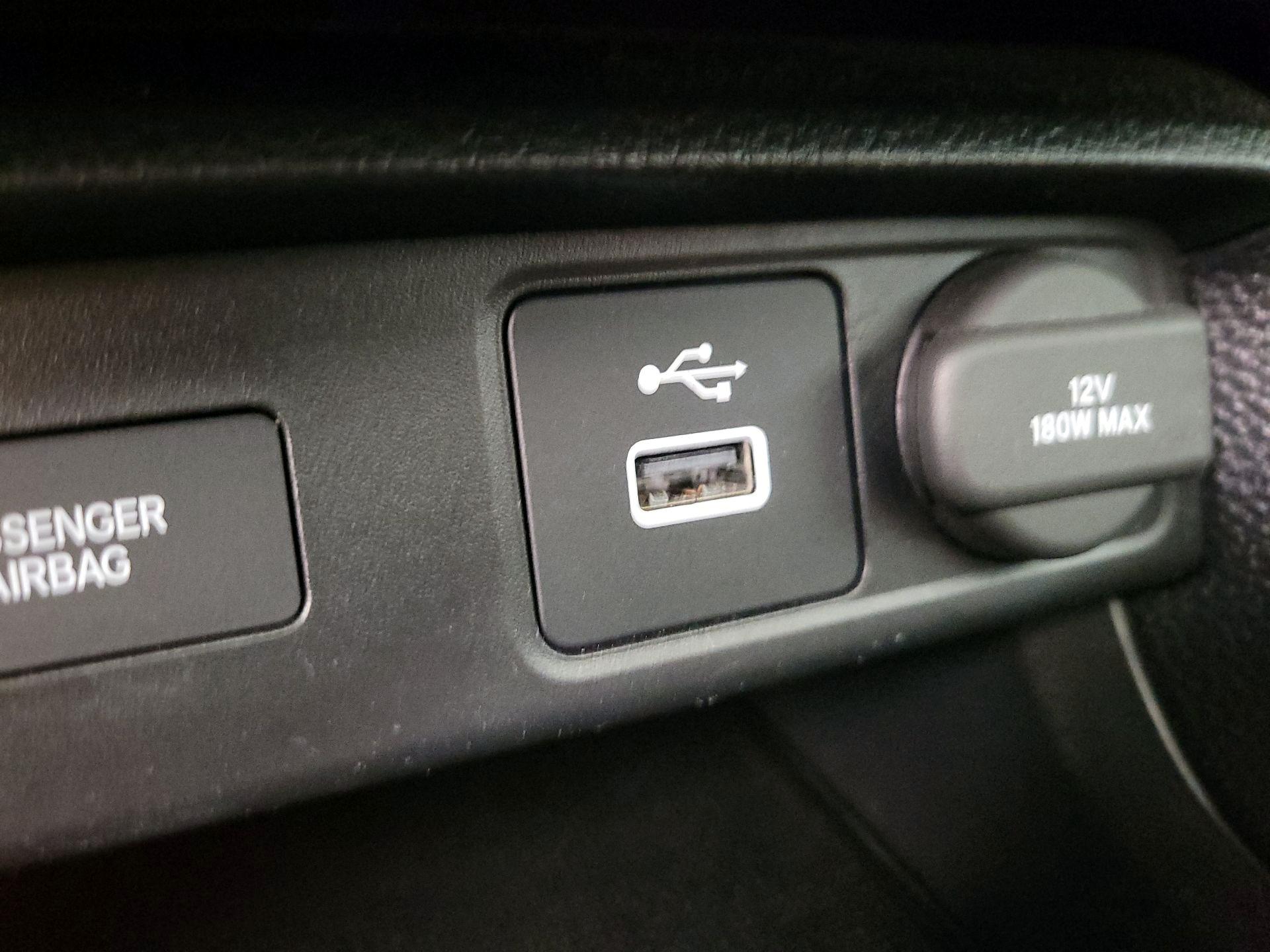 Thumbnail: 2023 Honda Civic - 18