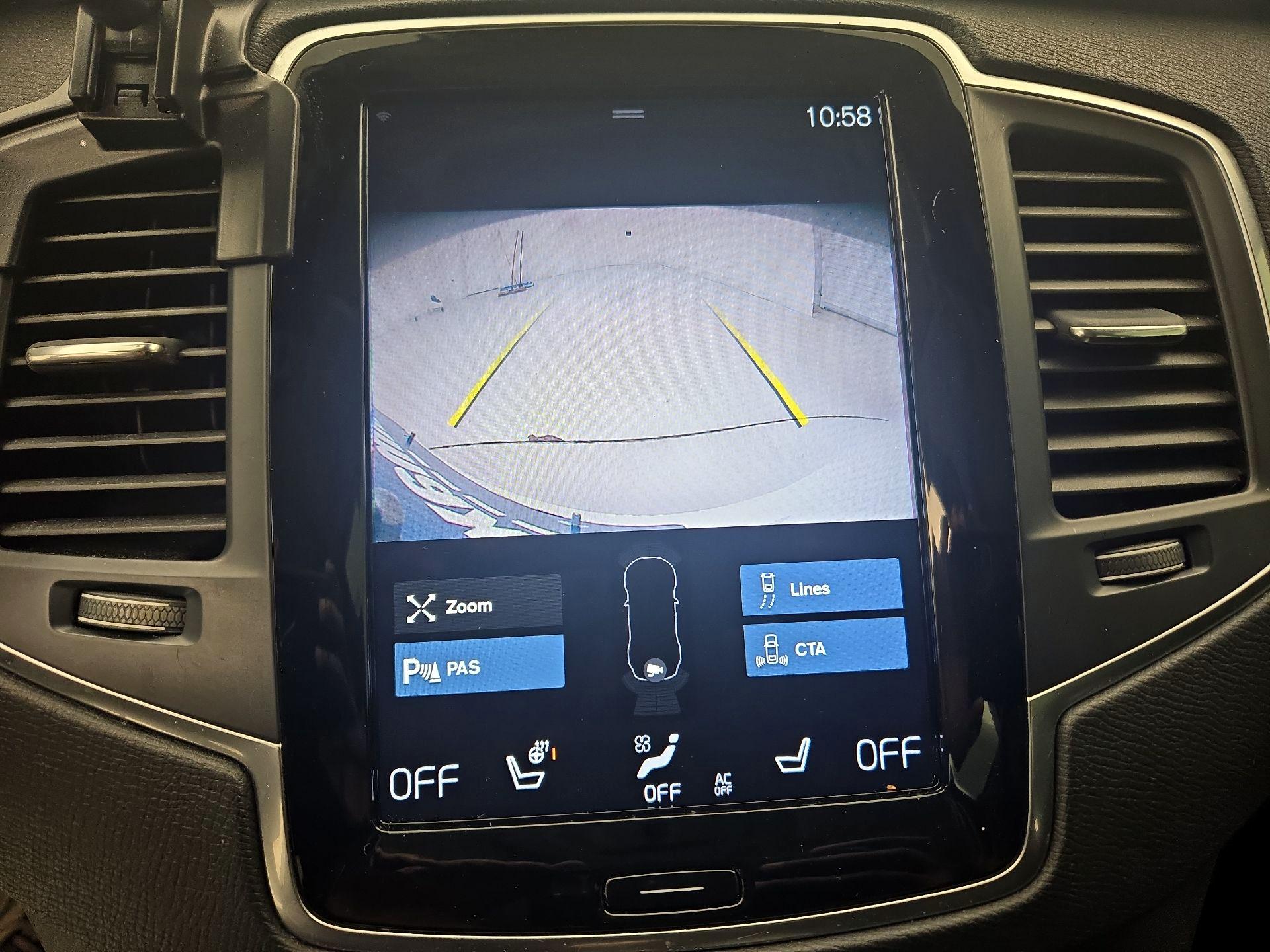 Thumbnail: 2021 Volvo XC90 - 14