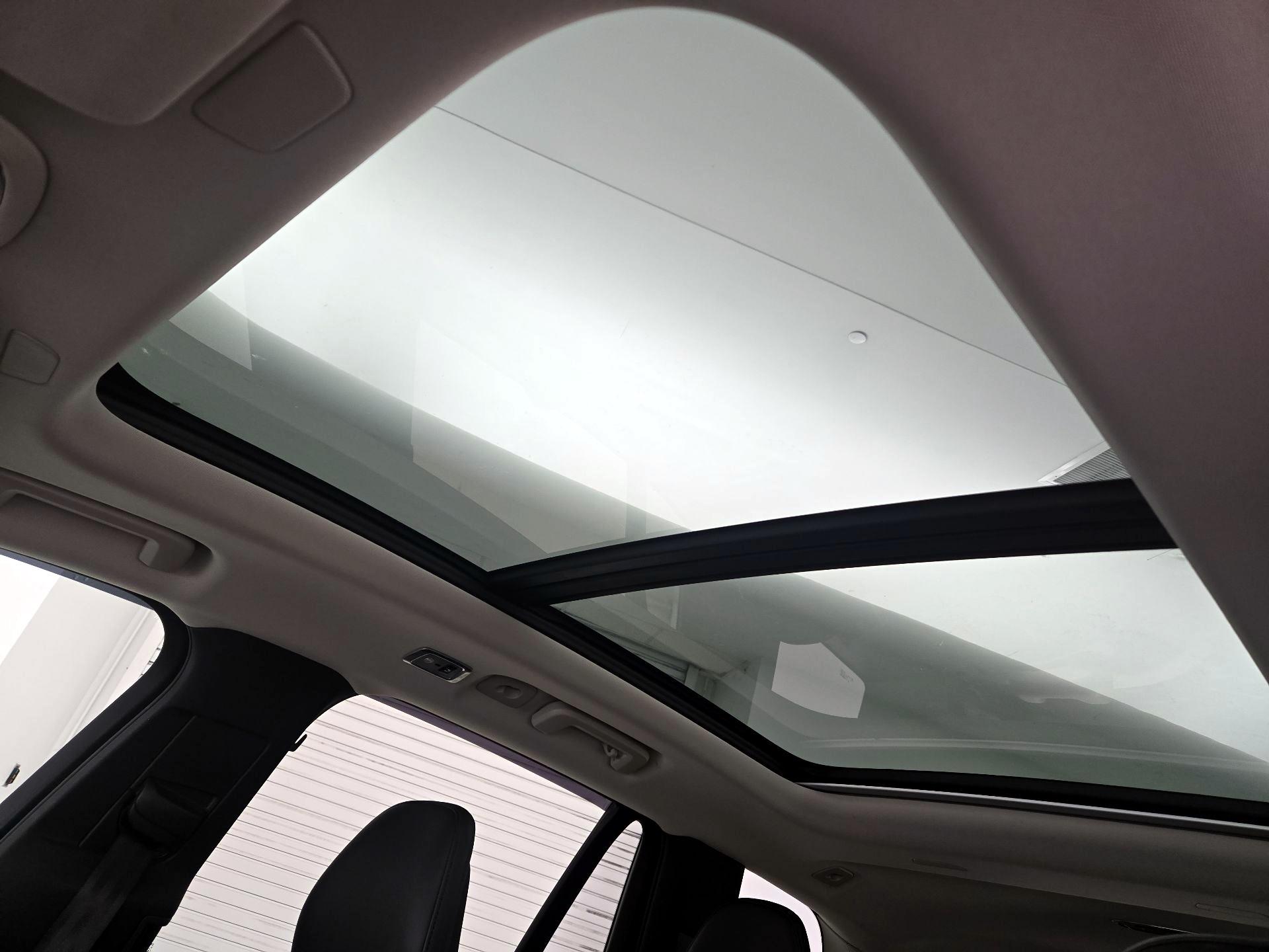 Thumbnail: 2021 Volvo XC90 - 19