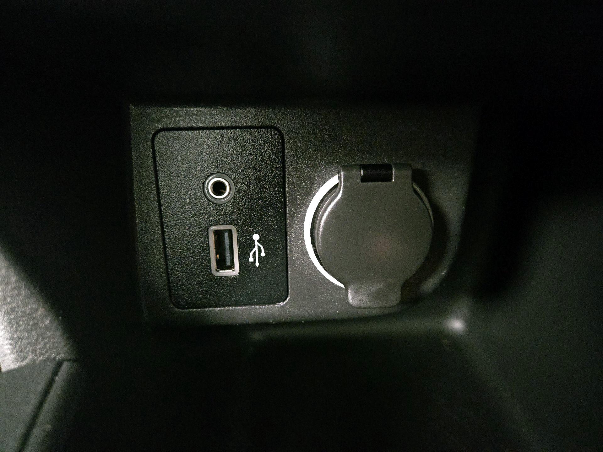 Thumbnail: 2024 Nissan Kicks - 18