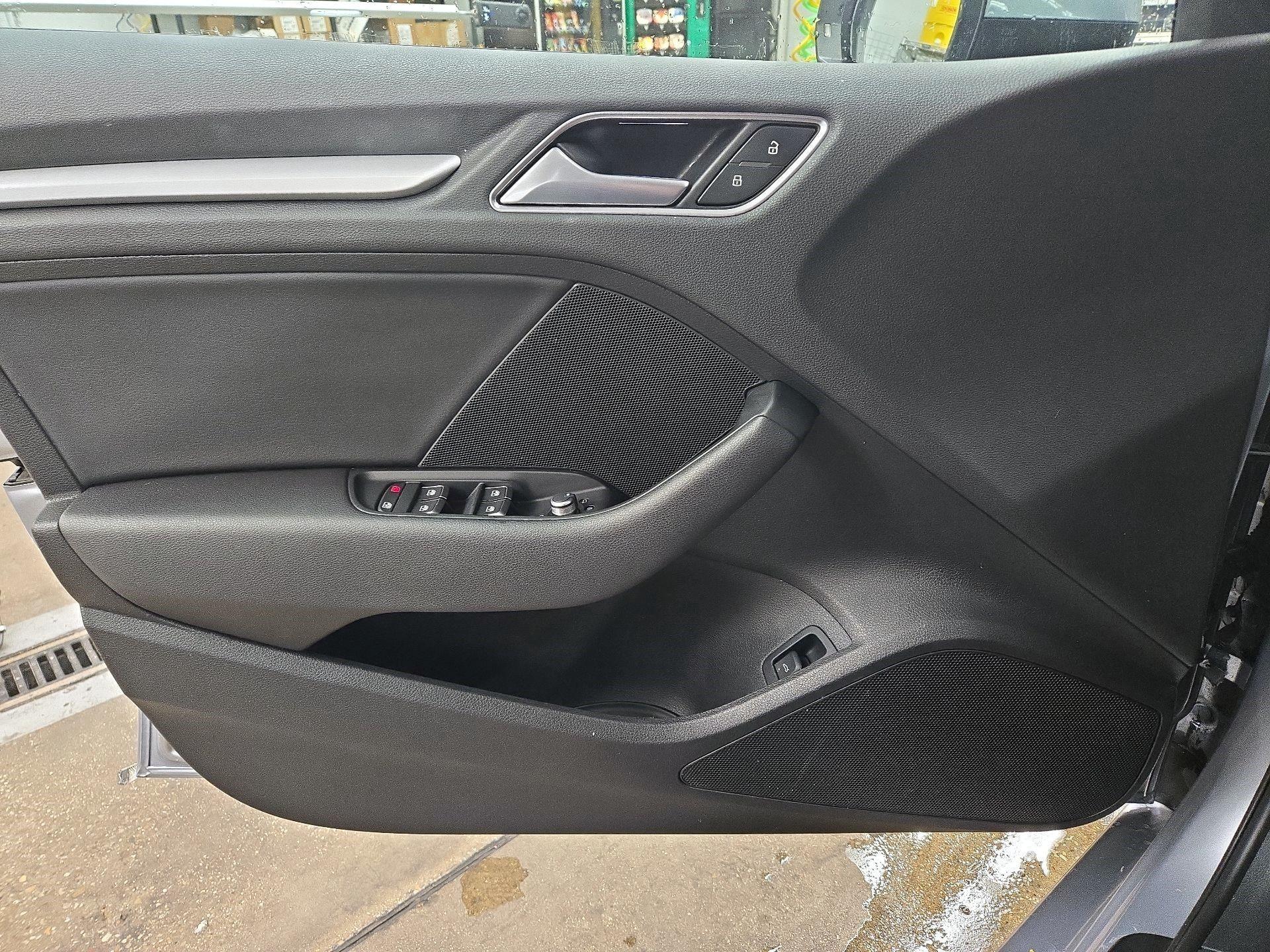 Thumbnail: 2018 Audi A3 - 10