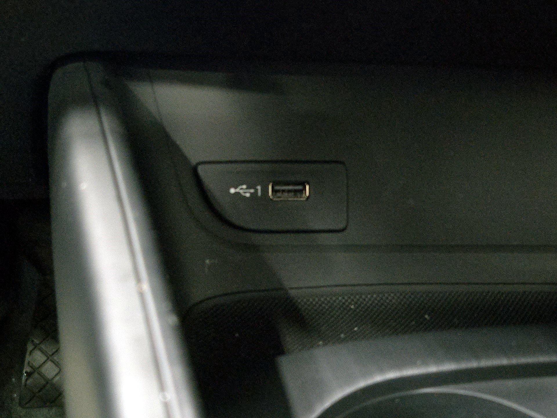 Thumbnail: 2018 Audi A3 - 17