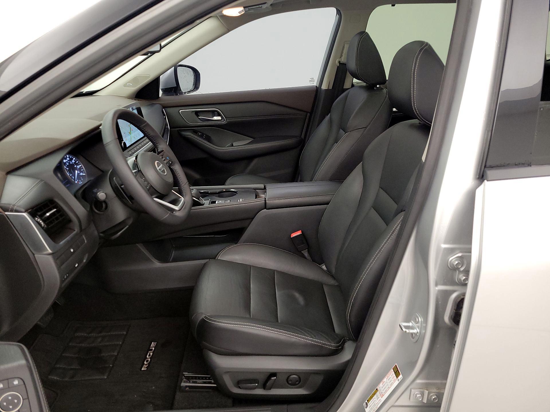 Thumbnail: 2021 Nissan Rogue - 11