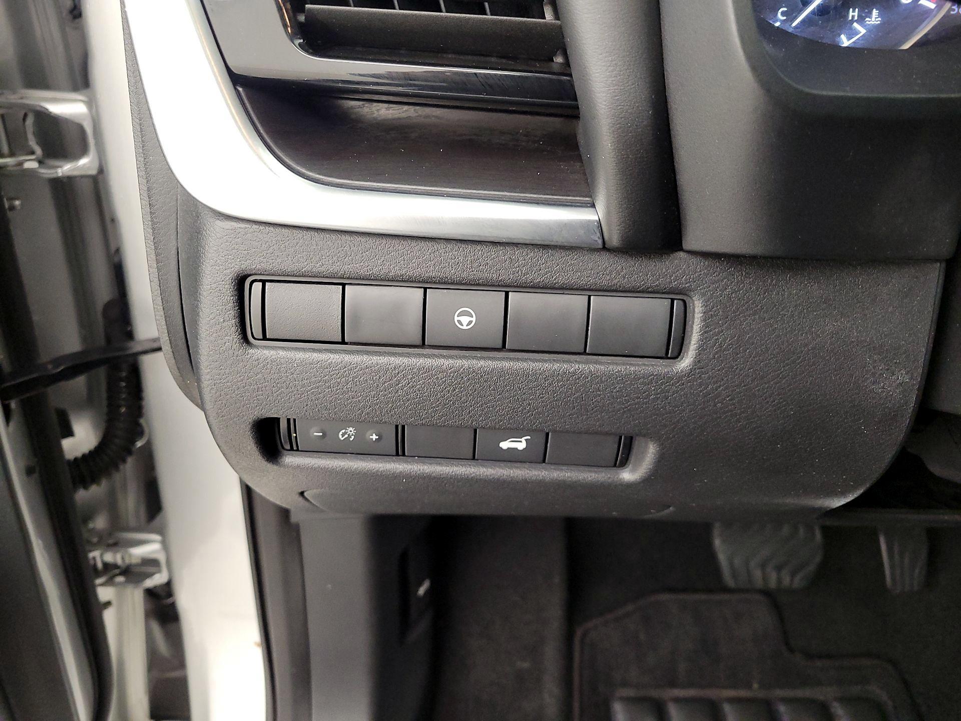 Thumbnail: 2021 Nissan Rogue - 13