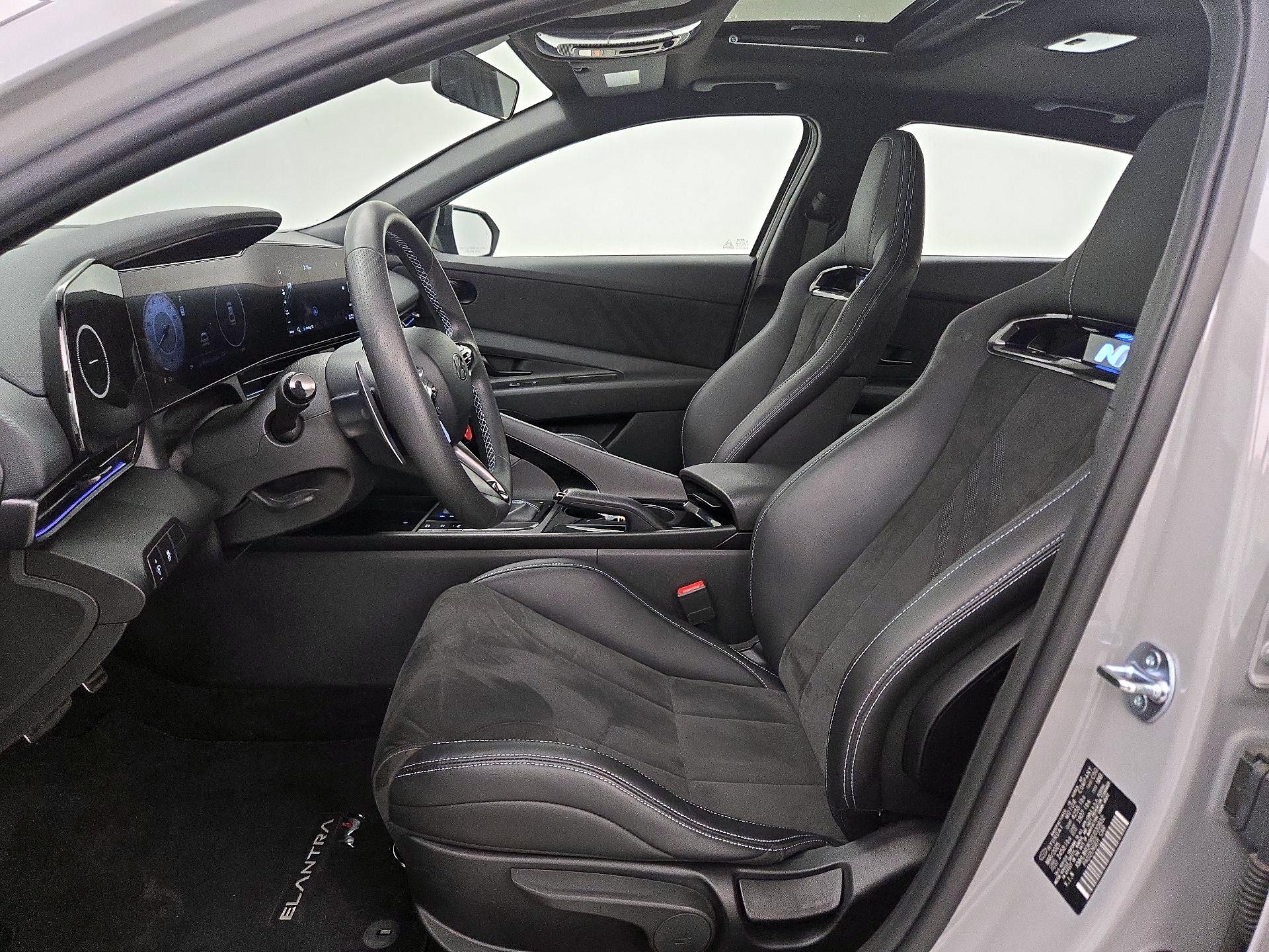 Thumbnail: 2025 Hyundai Elantra - 11