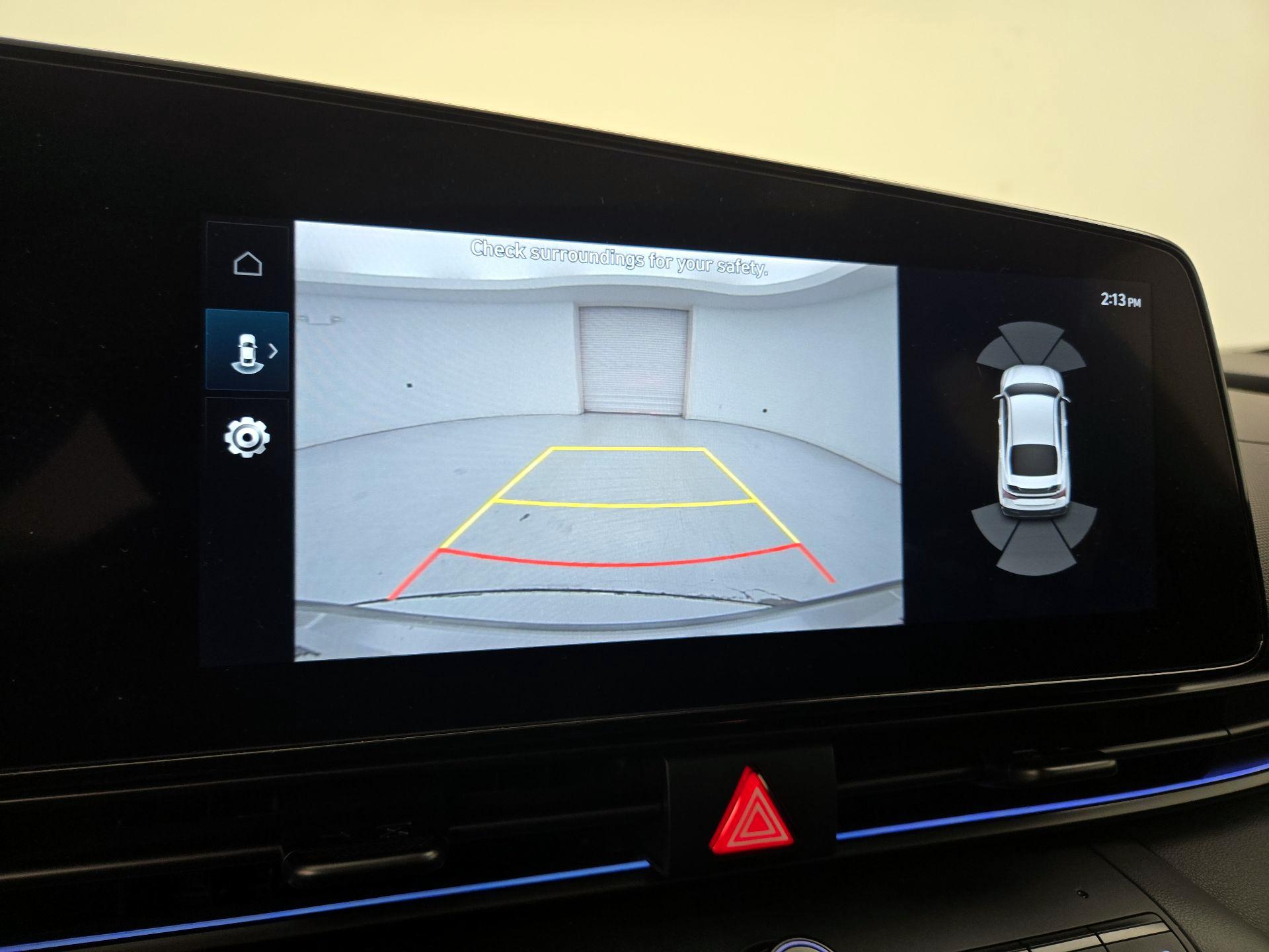 Thumbnail: 2025 Hyundai Elantra - 15