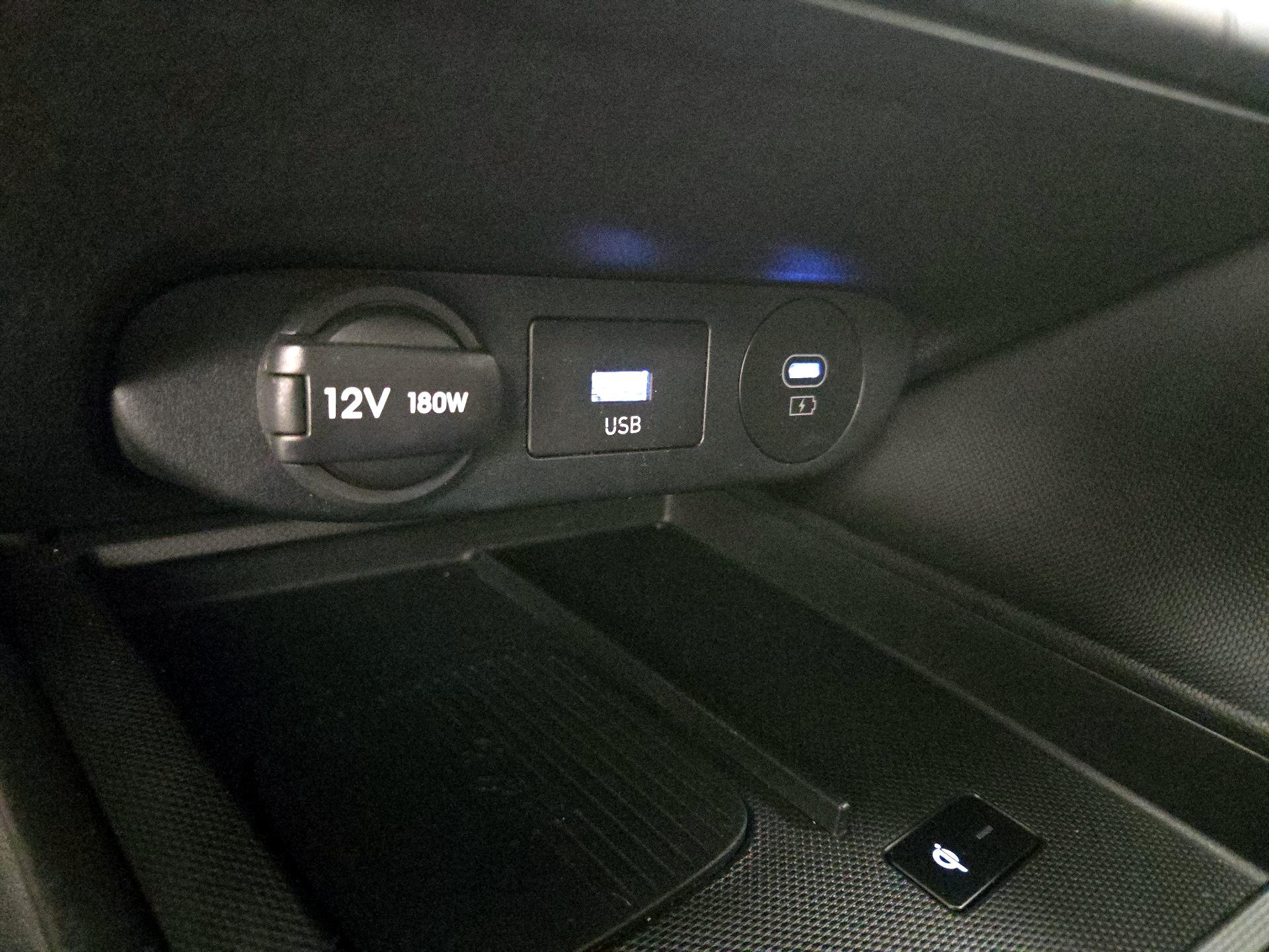 Thumbnail: 2025 Hyundai Elantra - 19