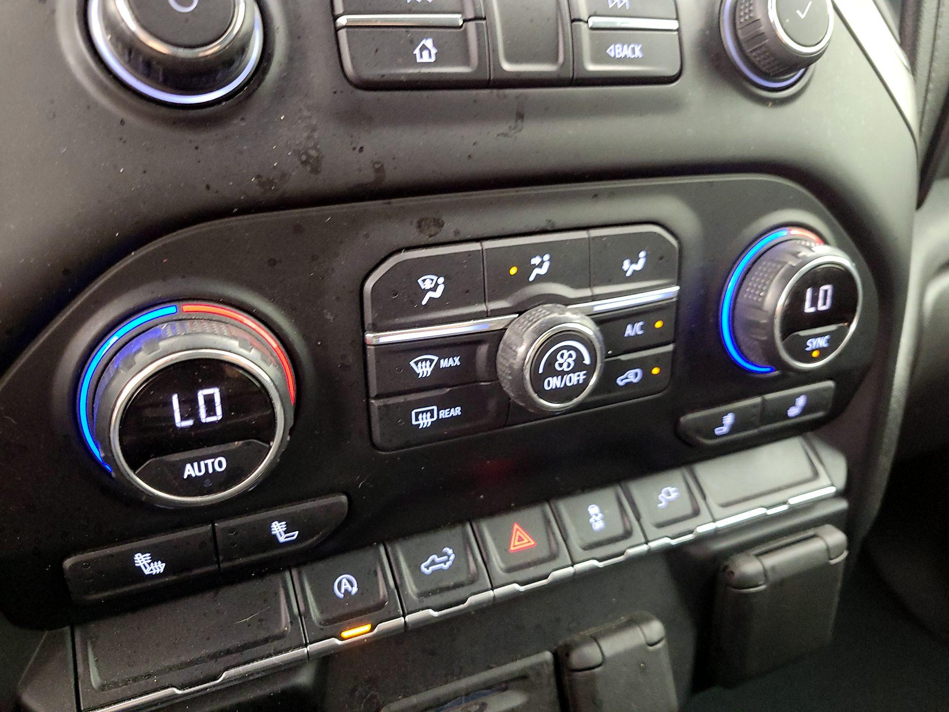 Thumbnail: 2021 Chevrolet Silverado 1500 - 16