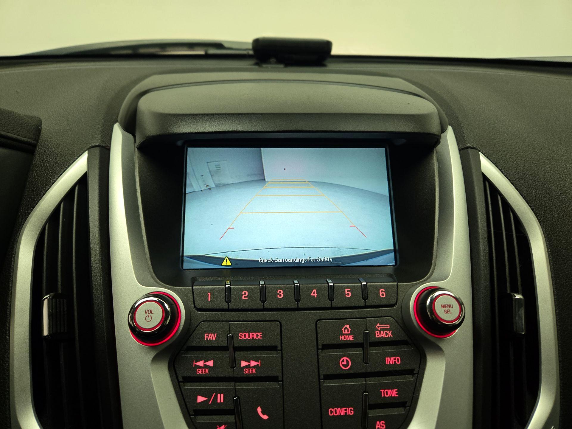 Thumbnail: 2016 GMC Terrain - 13