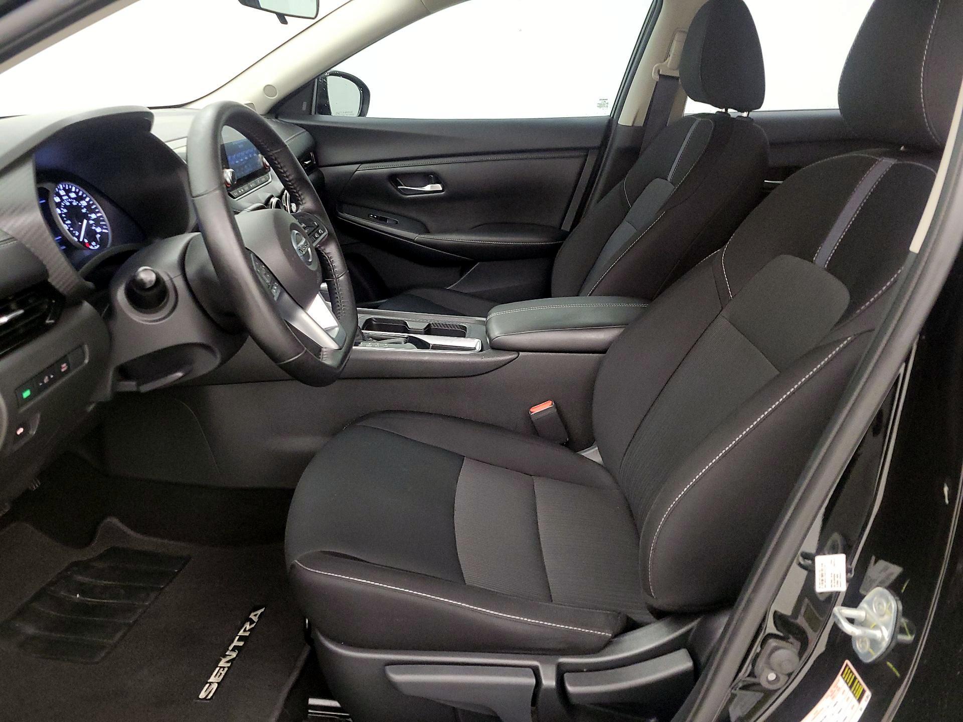 Thumbnail: 2022 Nissan Sentra - 11