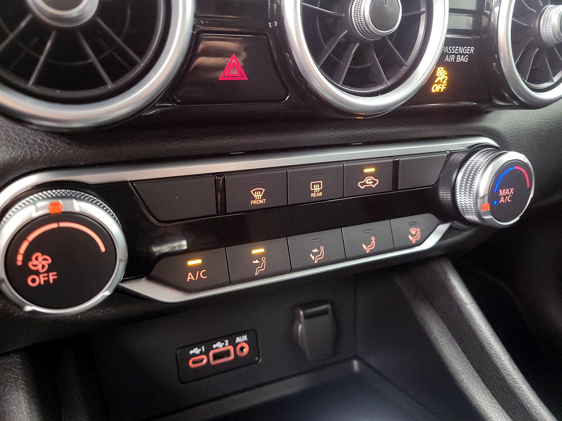 Thumbnail: 2022 Nissan Sentra - 16