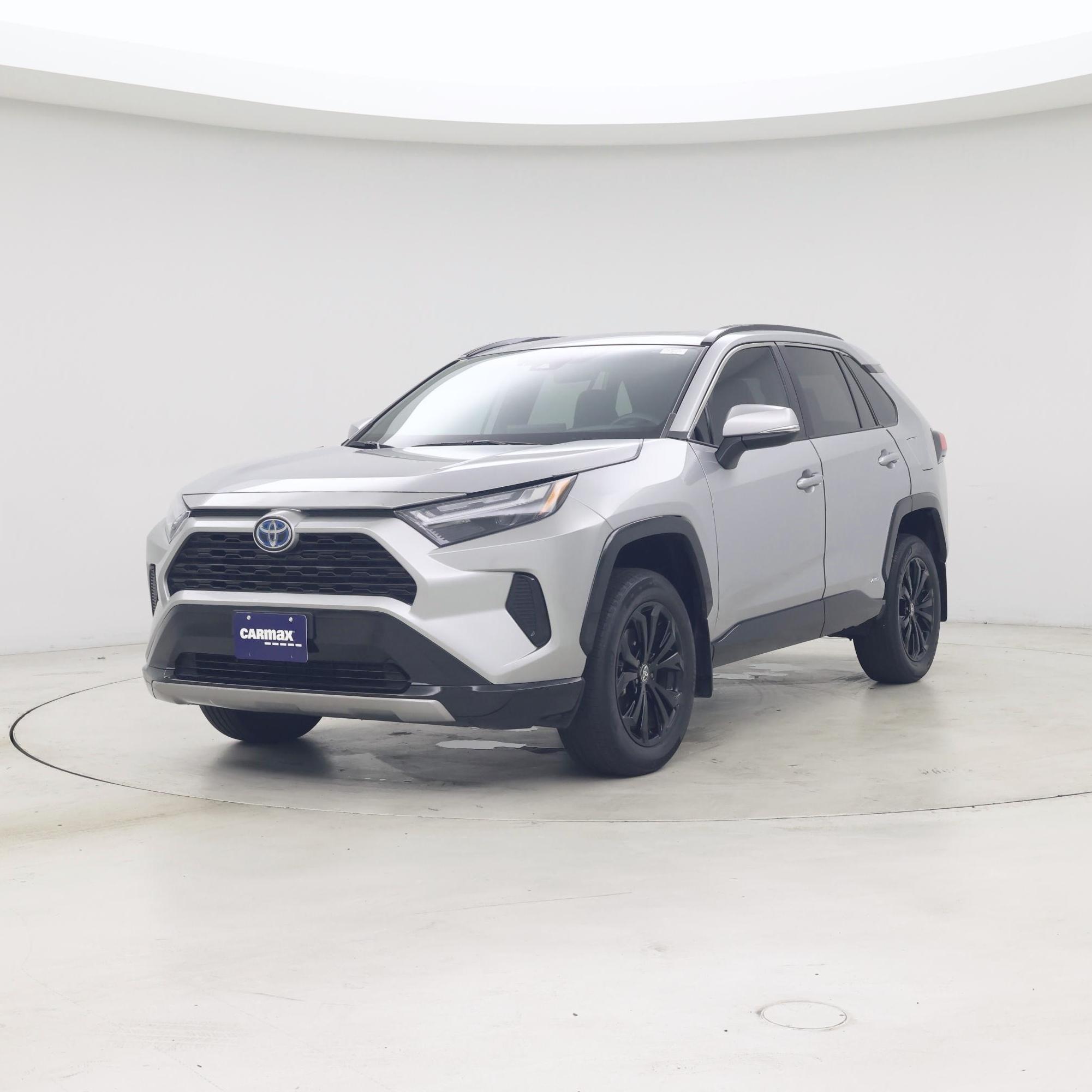 Thumbnail: 2022 Toyota RAV4 - 4