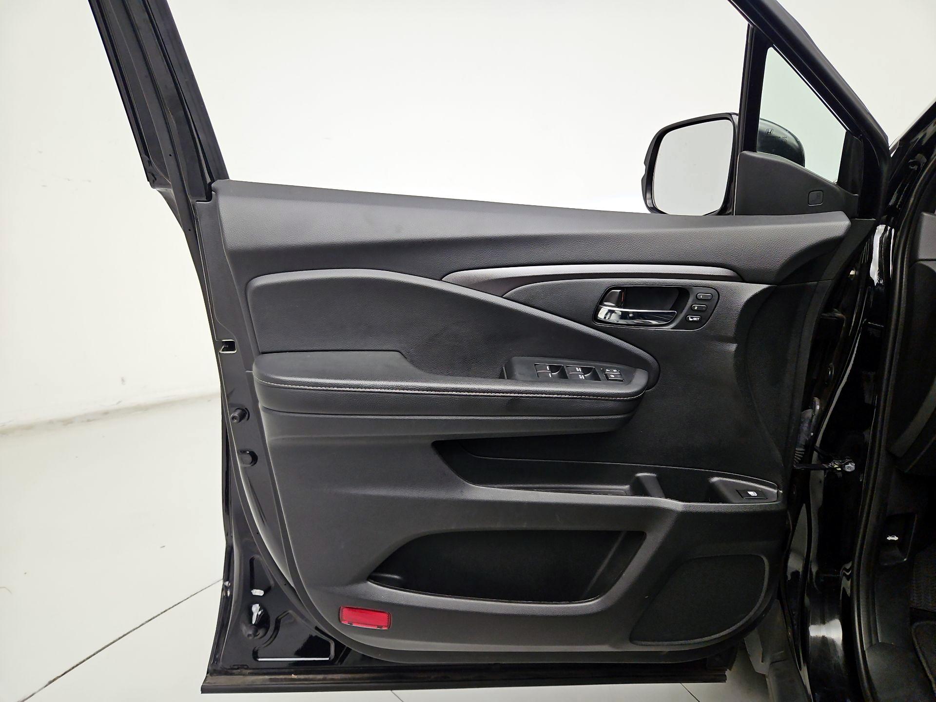 Thumbnail: 2023 Honda Ridgeline - 12