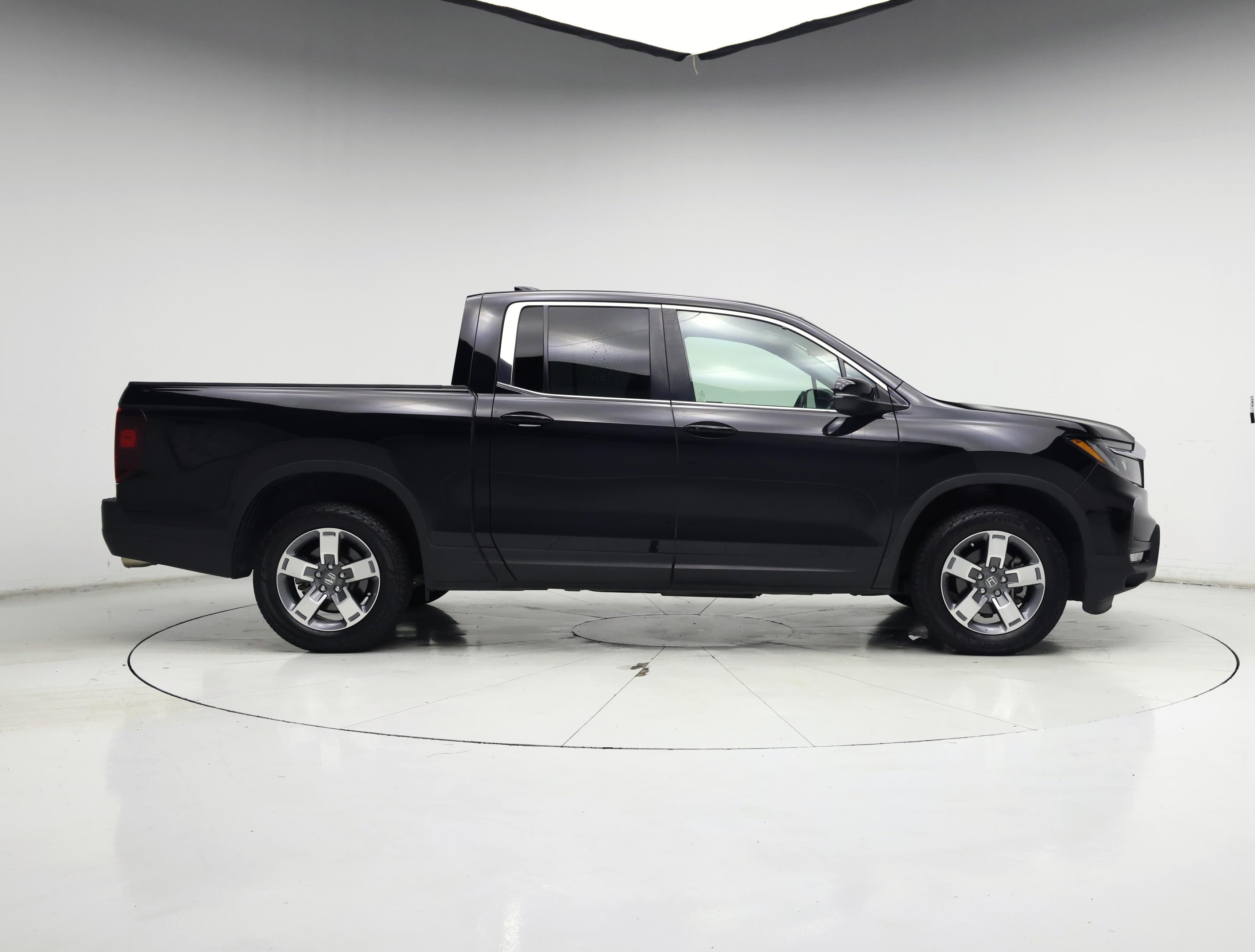 Thumbnail: 2023 Honda Ridgeline - 7