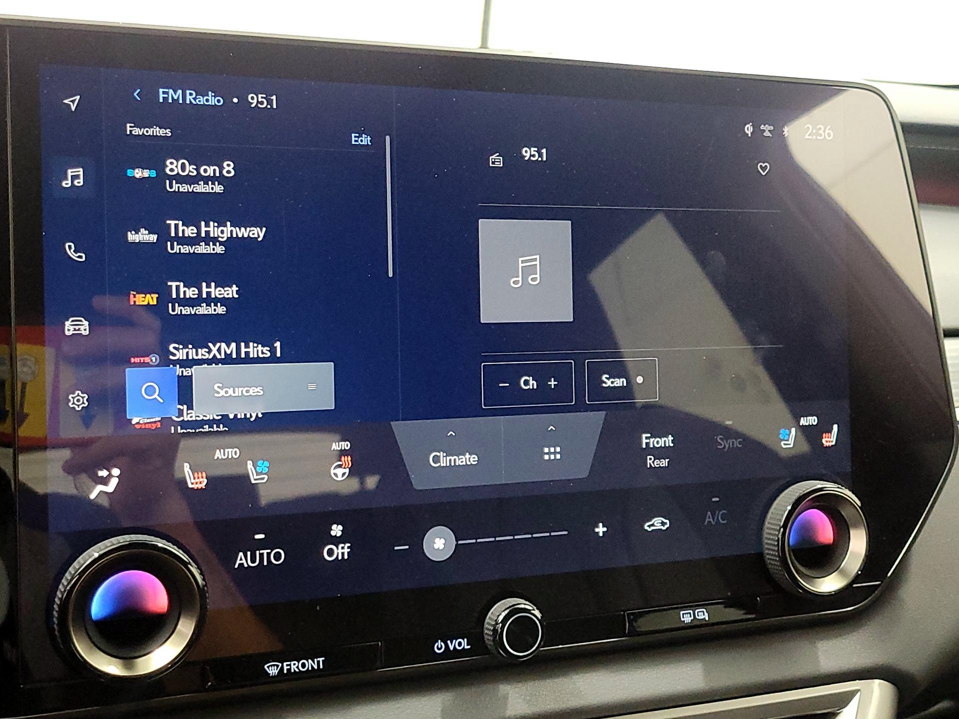 Thumbnail: 2023 Lexus RX - 15