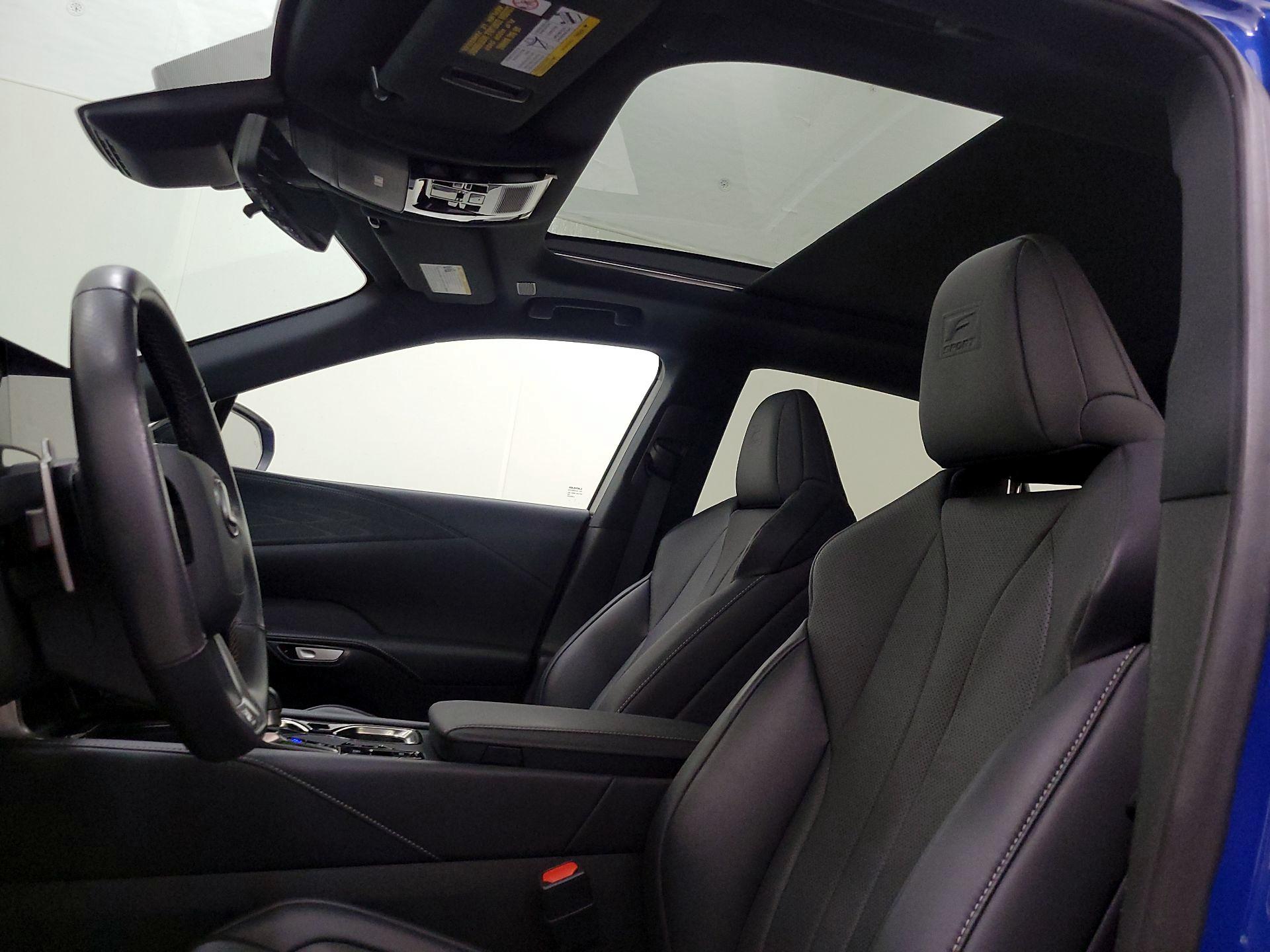 Thumbnail: 2023 Lexus RX - 19