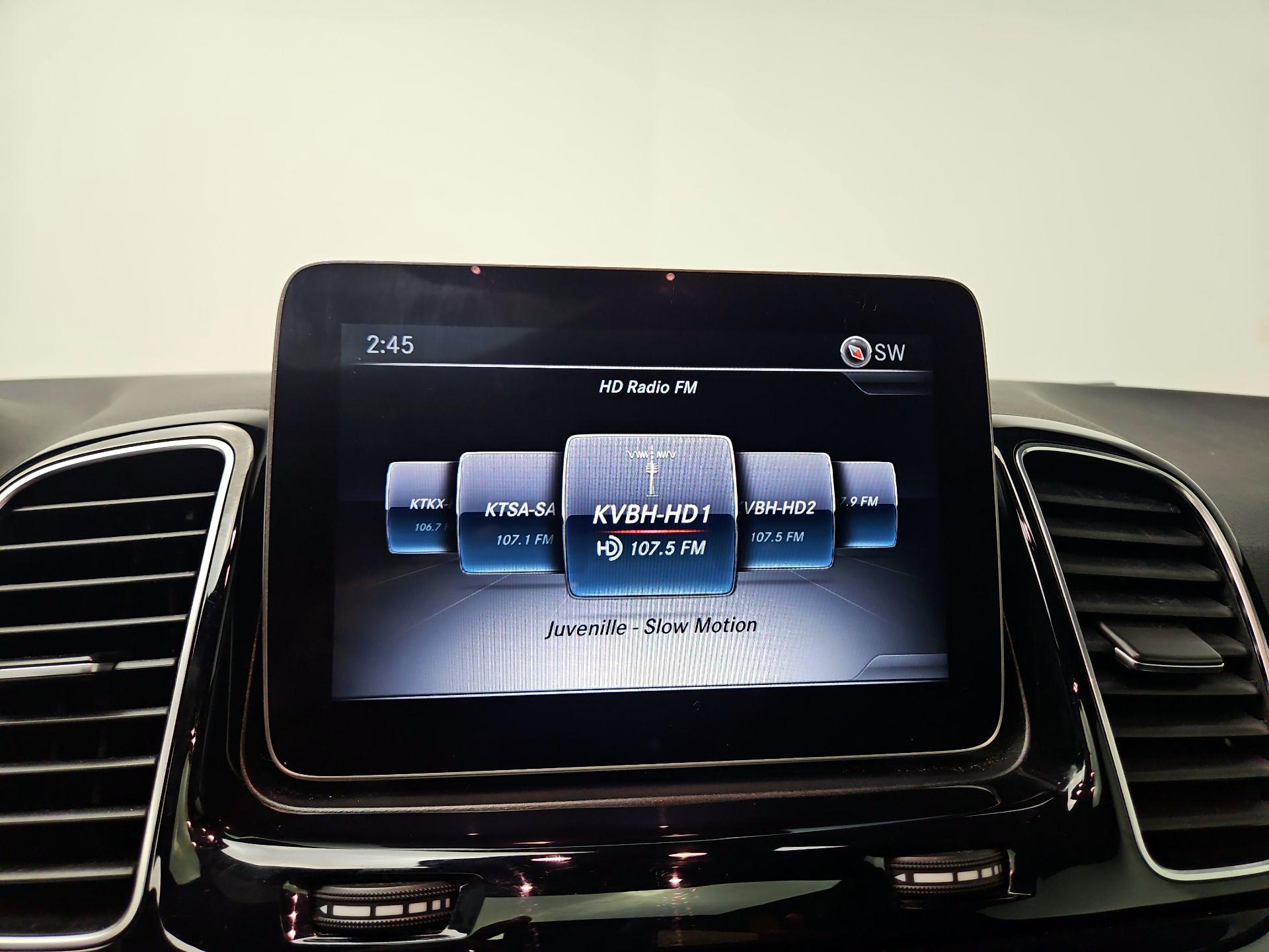 Thumbnail: 2017 Mercedes-Benz GLE - 16