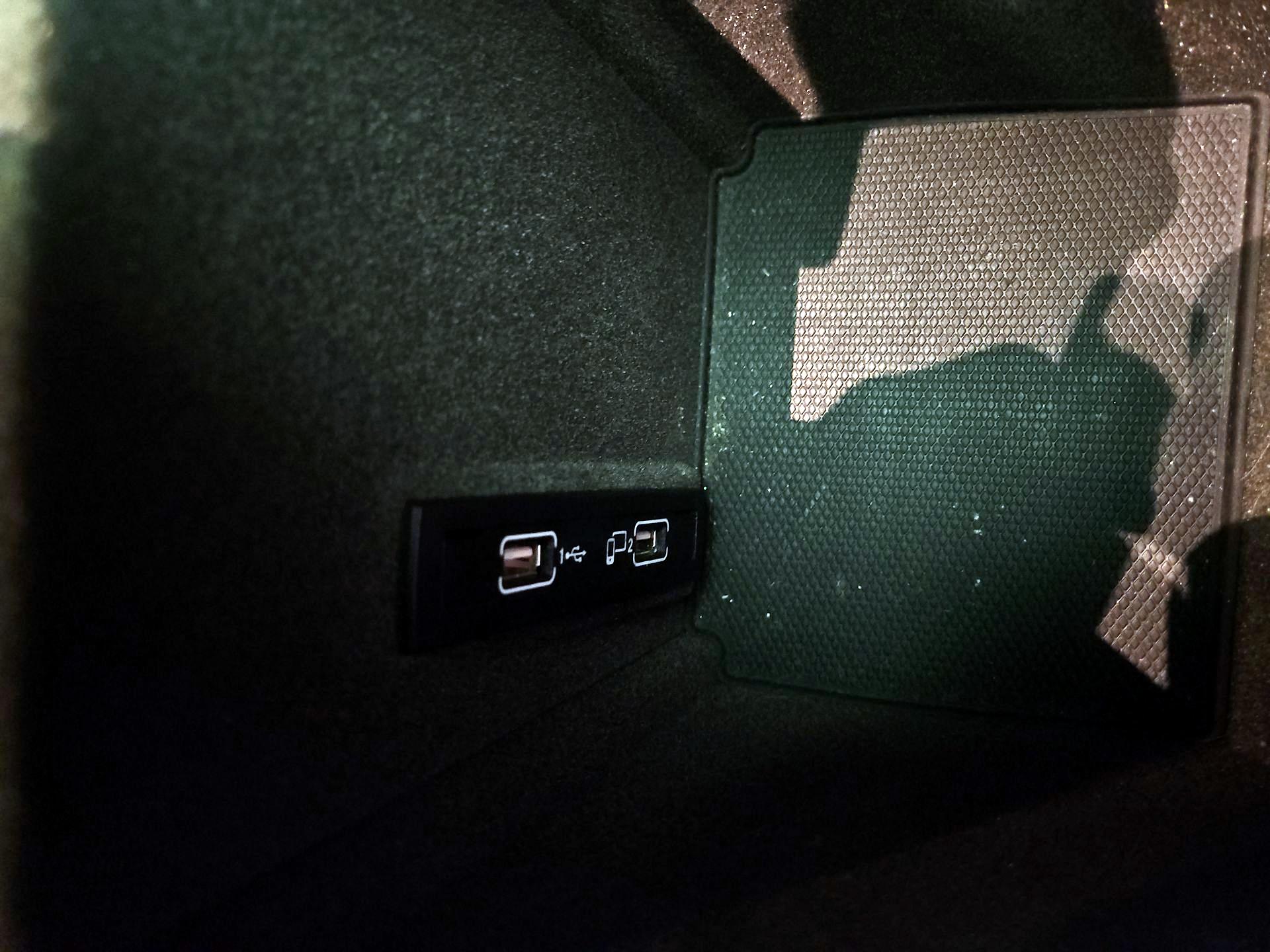 Thumbnail: 2017 Mercedes-Benz GLE - 19